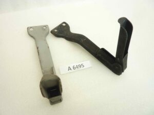 Pedane Guzzi Superalce poggiapiedi posteriori T9556 T9555 coppia da riverniciare nuovo fondo di magazzino