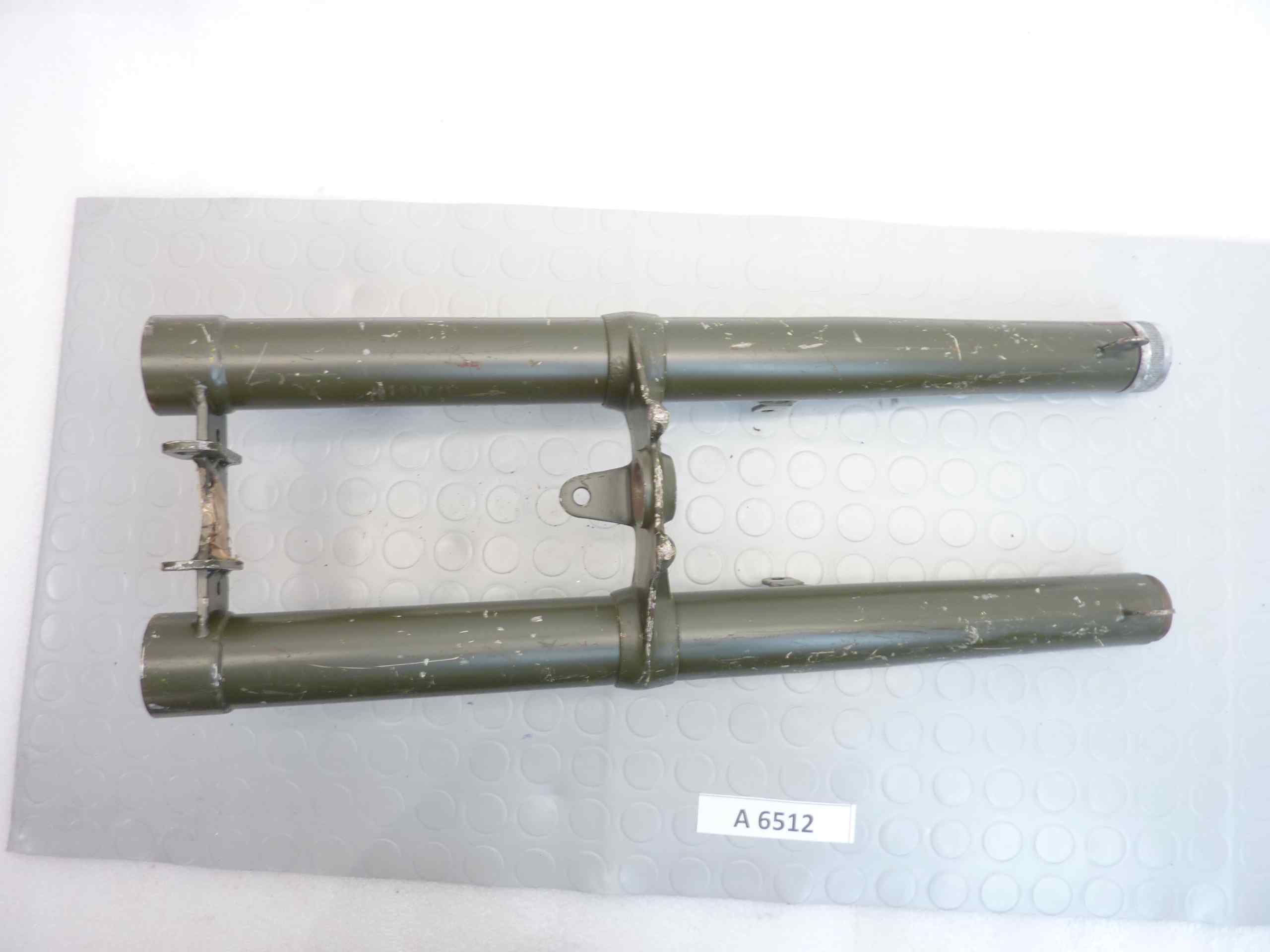 Forcella anteriore Guzzi Lodola 175 - 235 militare nuovo fondo di magazzino - immagine 3