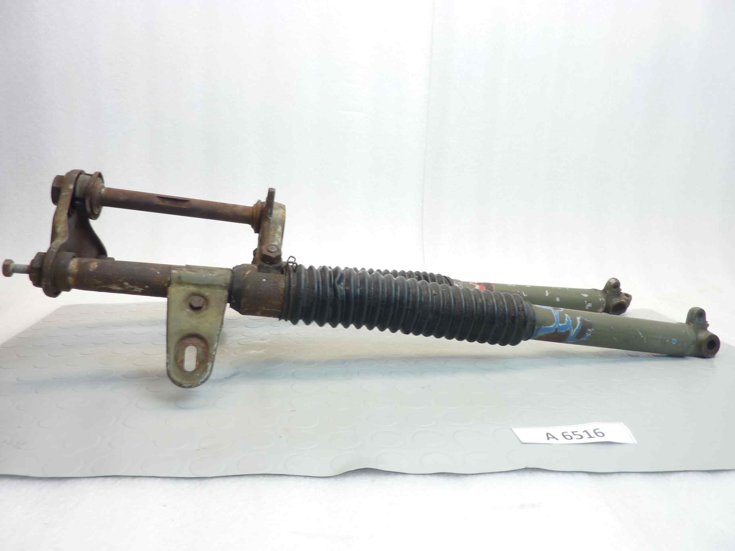 Forcella anteriore Guzzi Stornello 125 militare non testata uso ricambi - immagine 4