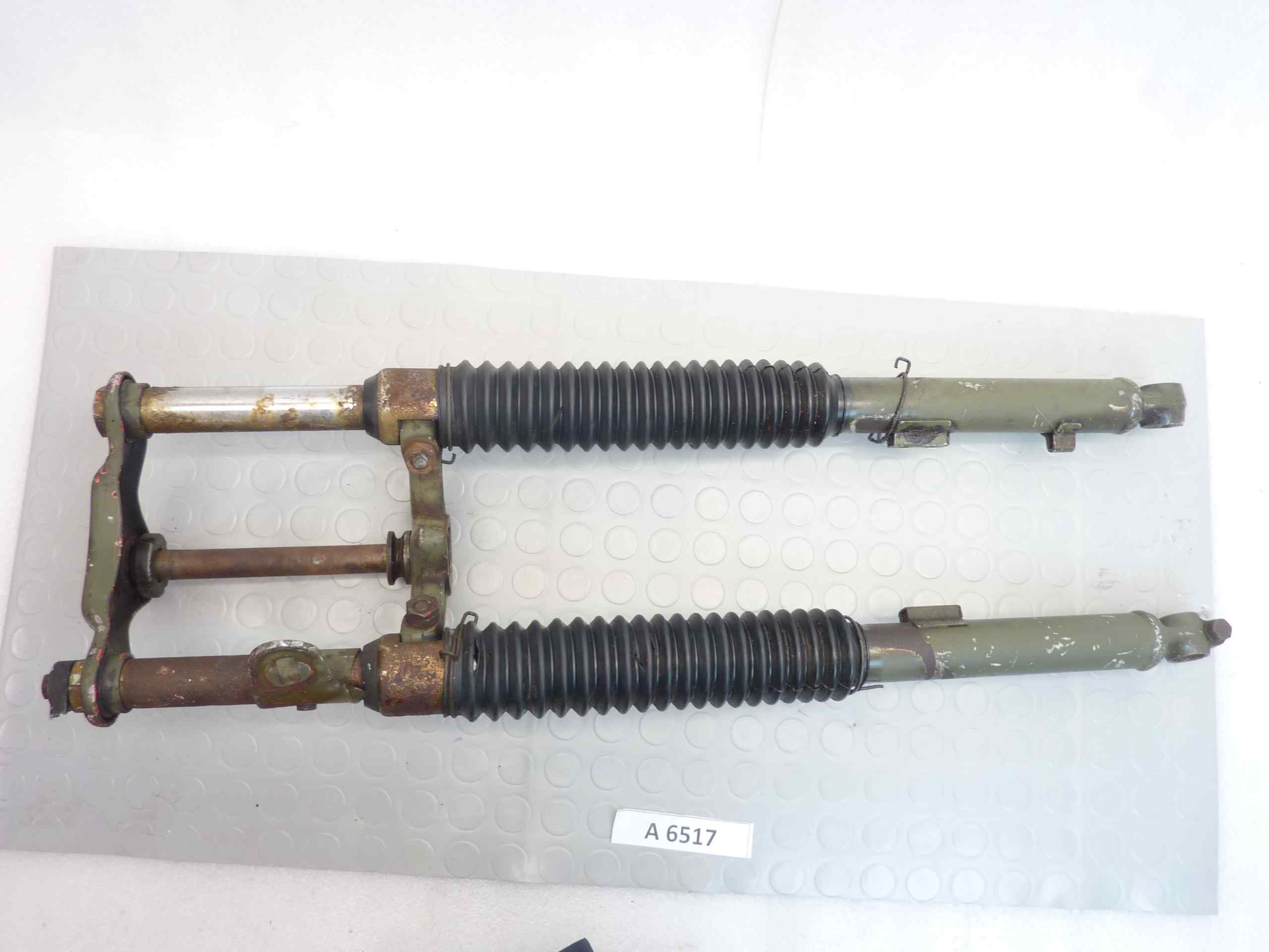 Forcella anteriore Guzzi Stornello 125 militare non testata uso ricambi - immagine 8