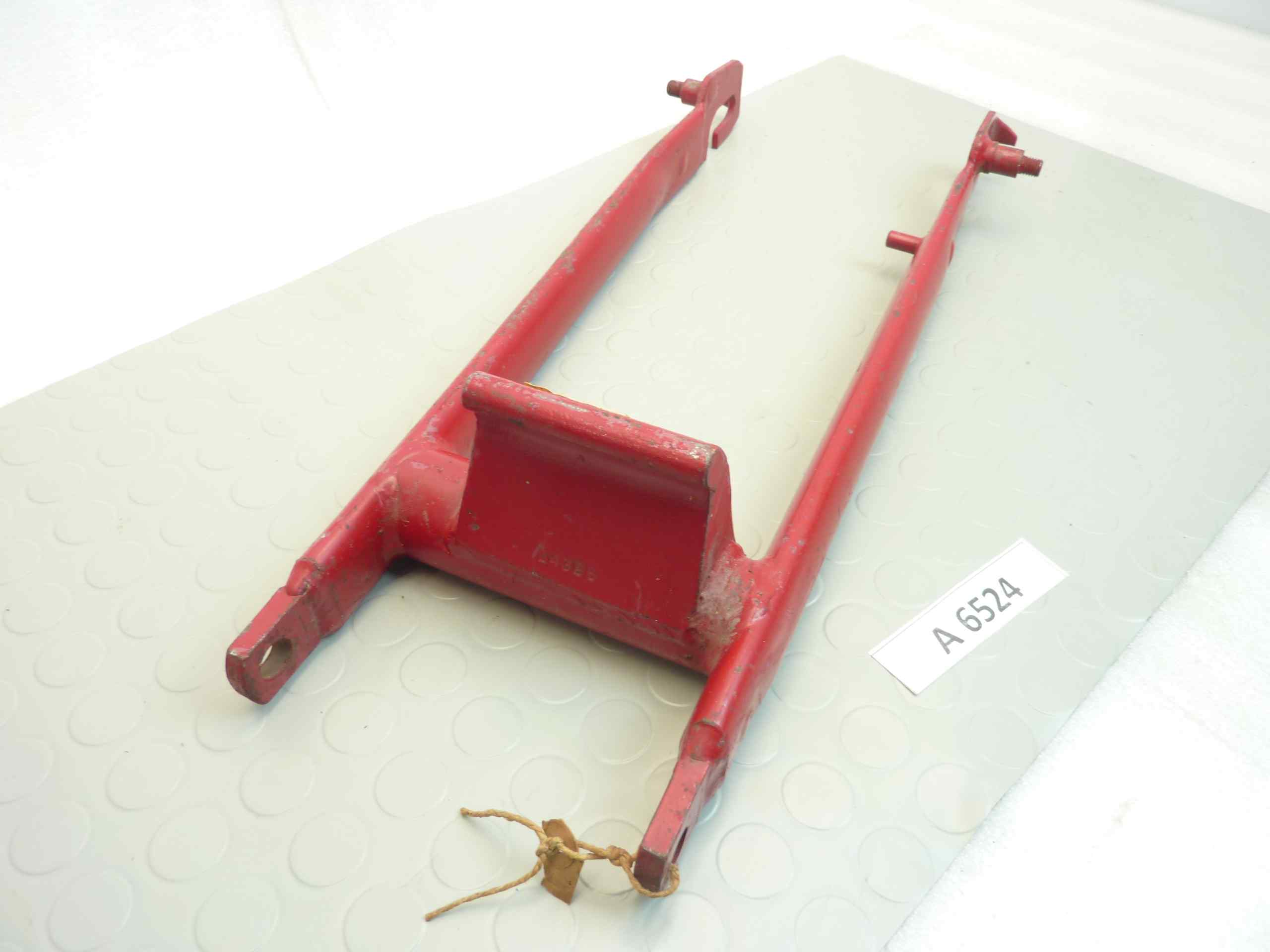 Forcellone posteriore Guzzi Zigolo 98 prima serie cod 24386 nuovo fondo di magazzino