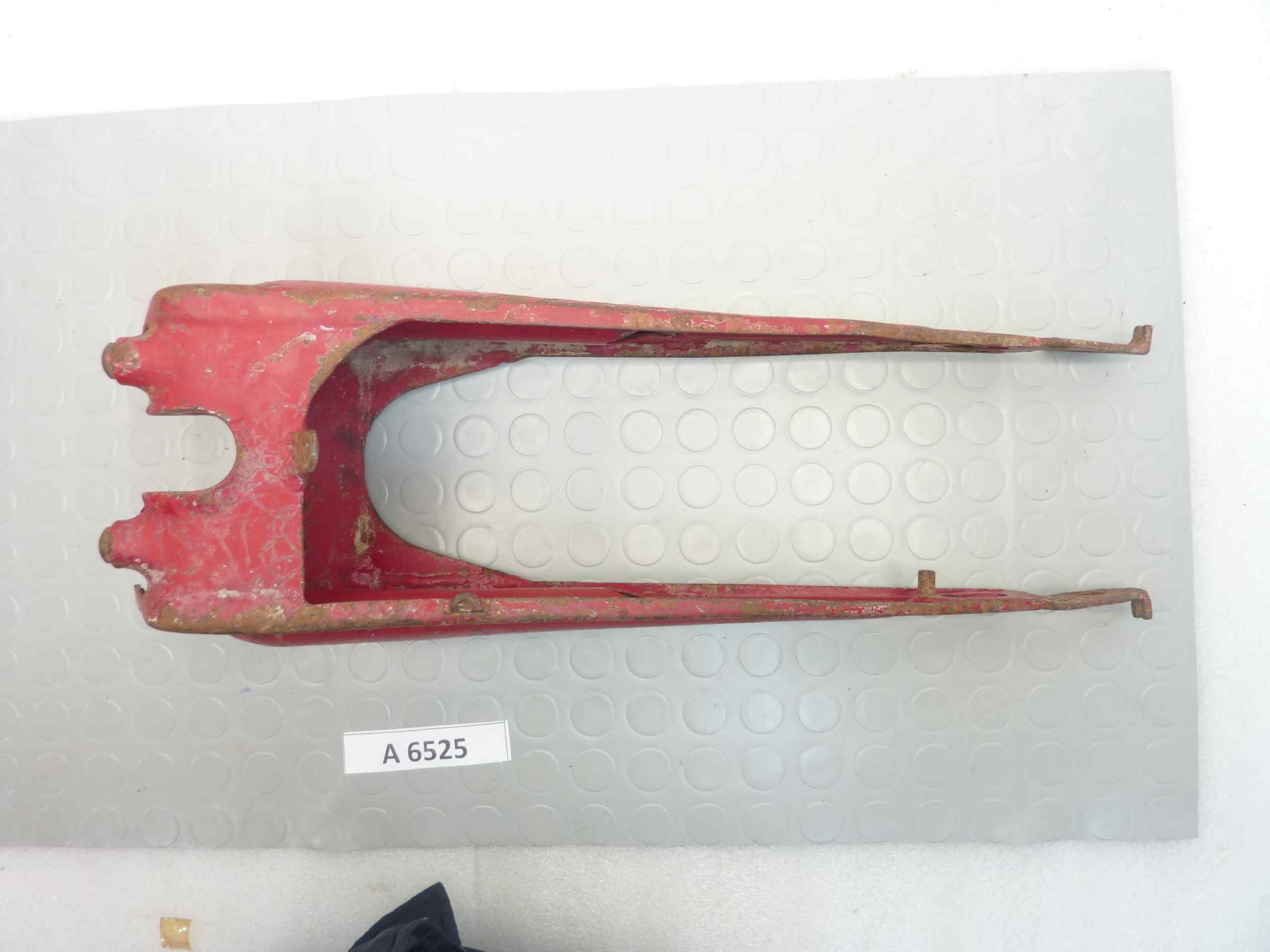 Forcellone posteriore Guzzi Guzzino B C - immagine 10