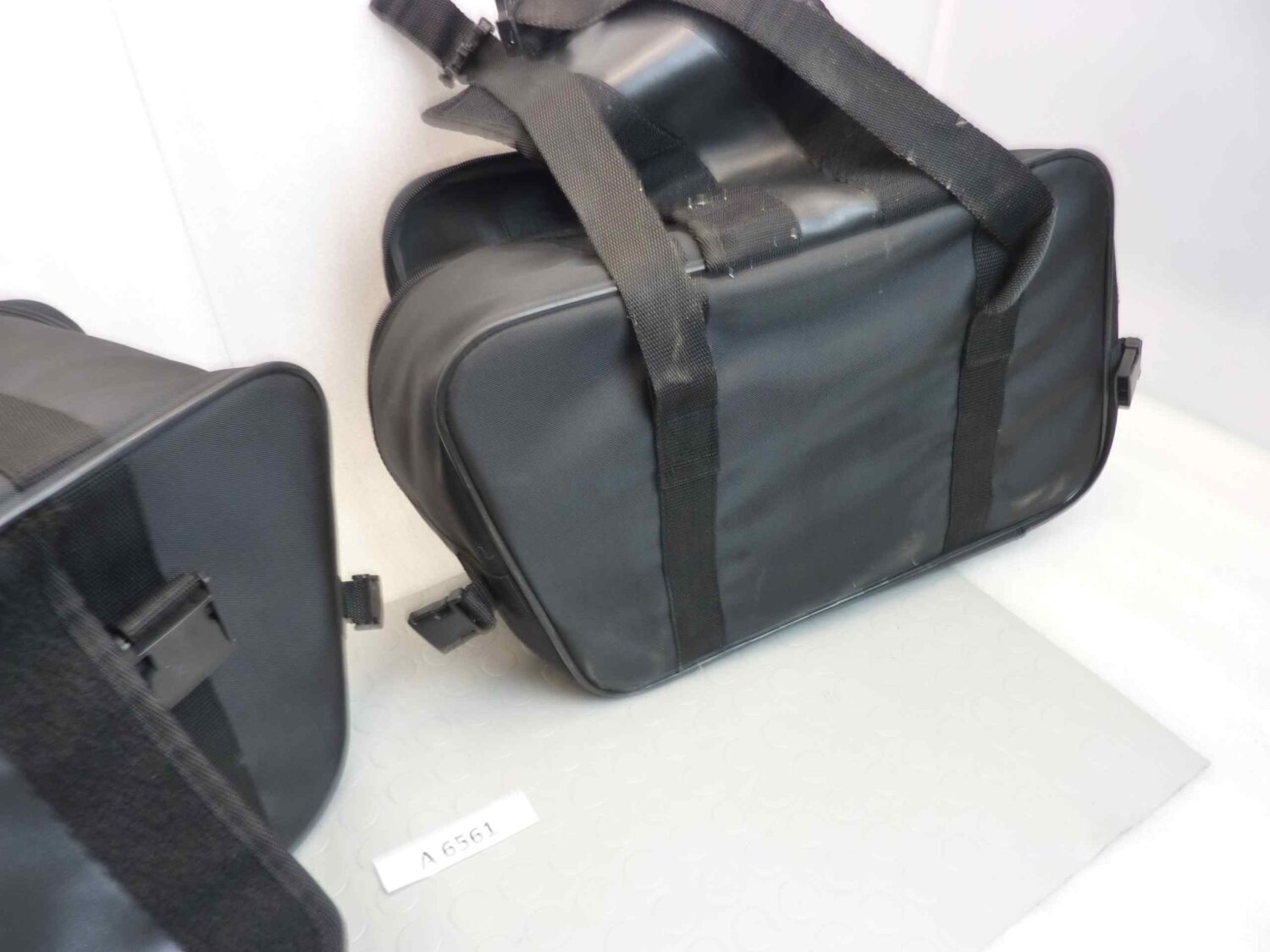 Borse laterali IXS largh tot 46 cm alt 30 cm prof 18 cm 46 x 30 x 18 coppia - immagine 6