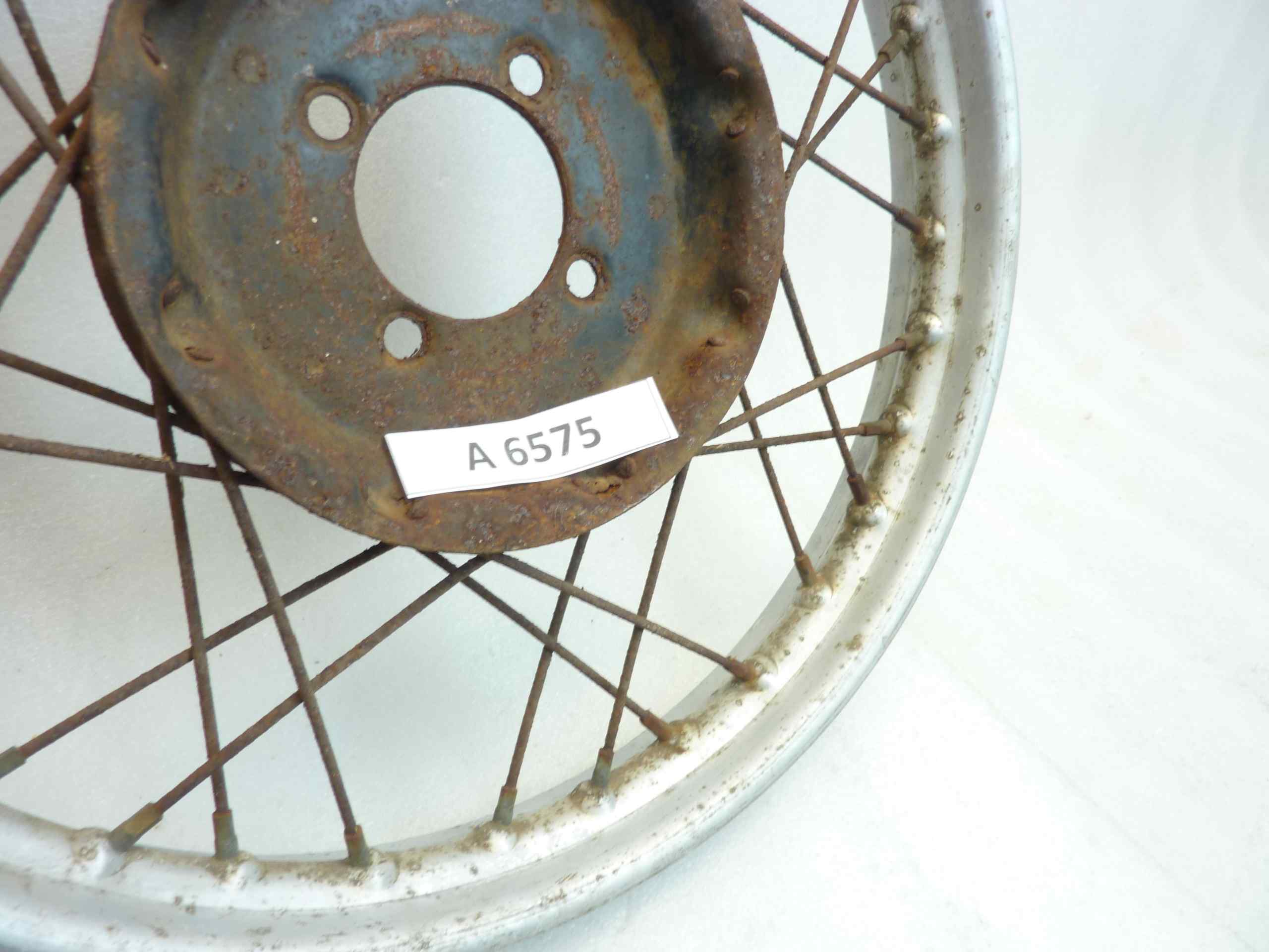 Cerchio ruota Guzzi Galletto 32 raggi - immagine 2