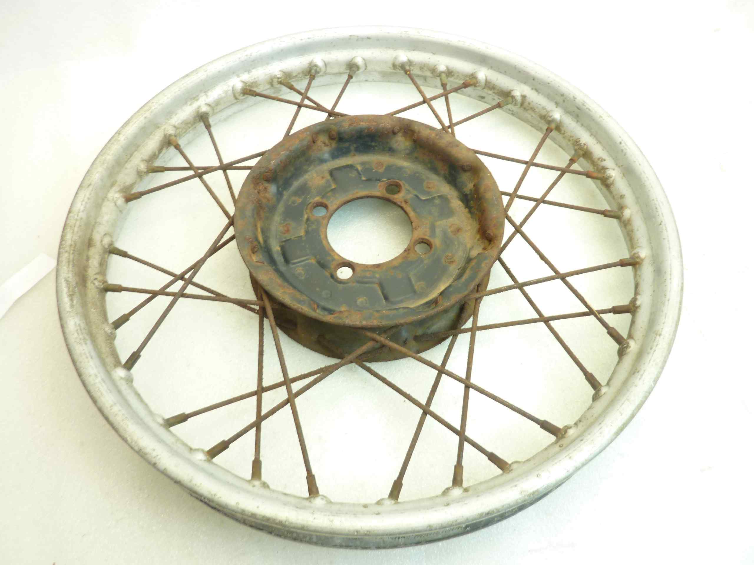 Cerchio ruota Guzzi Galletto 32 raggi - immagine 6