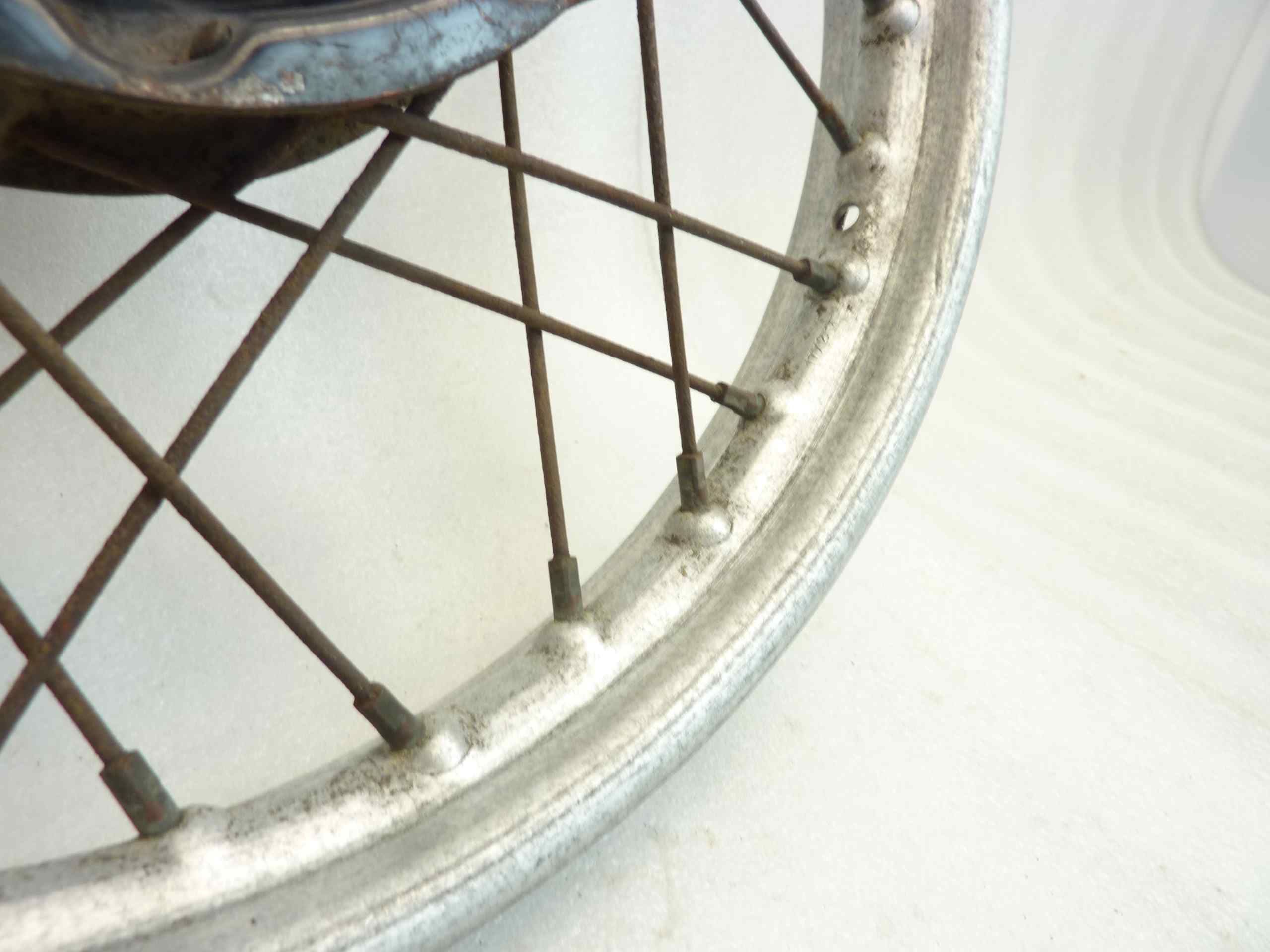 Cerchio ruota Guzzi Galletto 32 raggi - immagine 3
