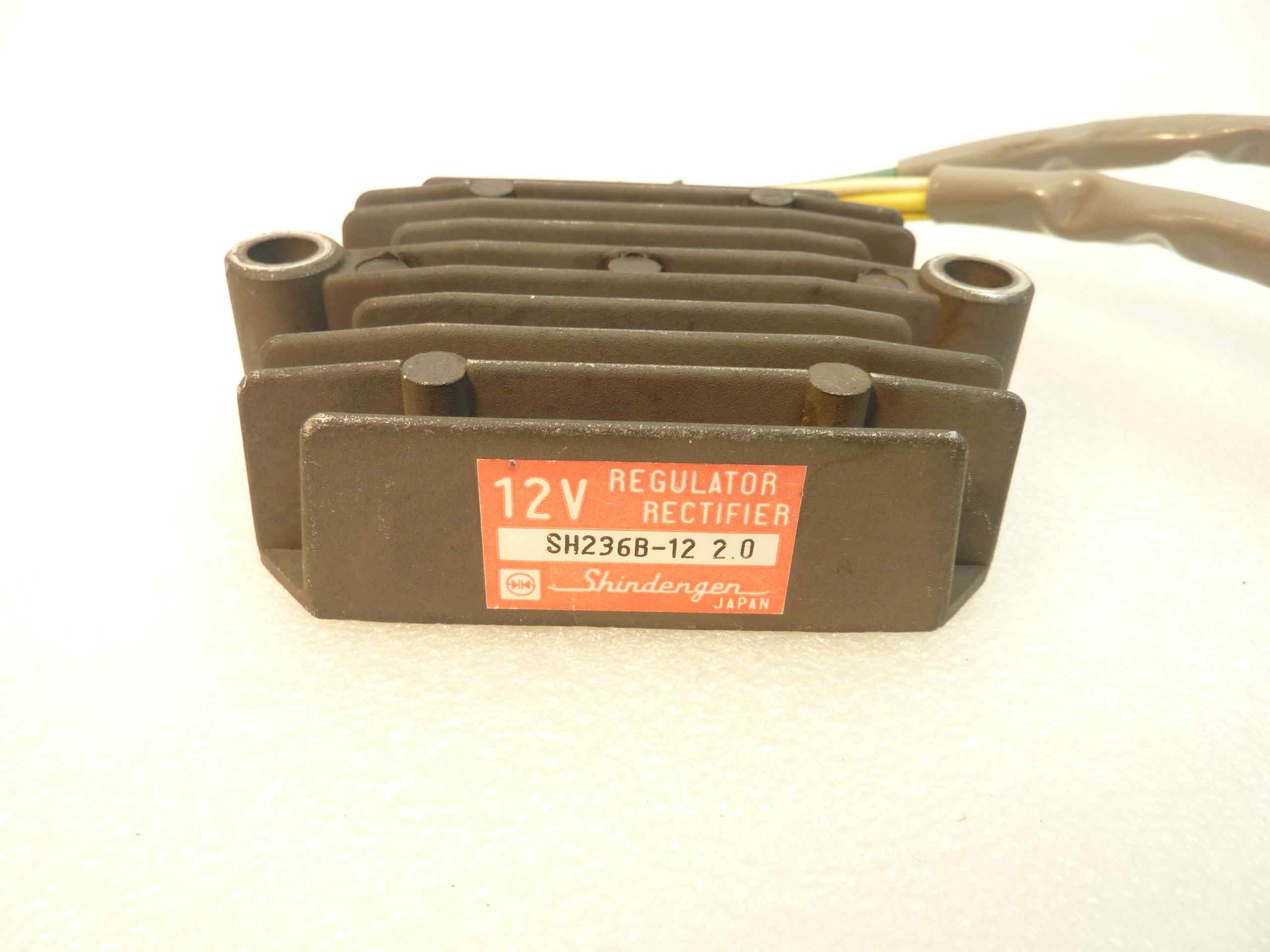 Regolatore tensione Honda CB 550 F2 SH 236B 12 2.0 Shindengen centralina - immagine 2
