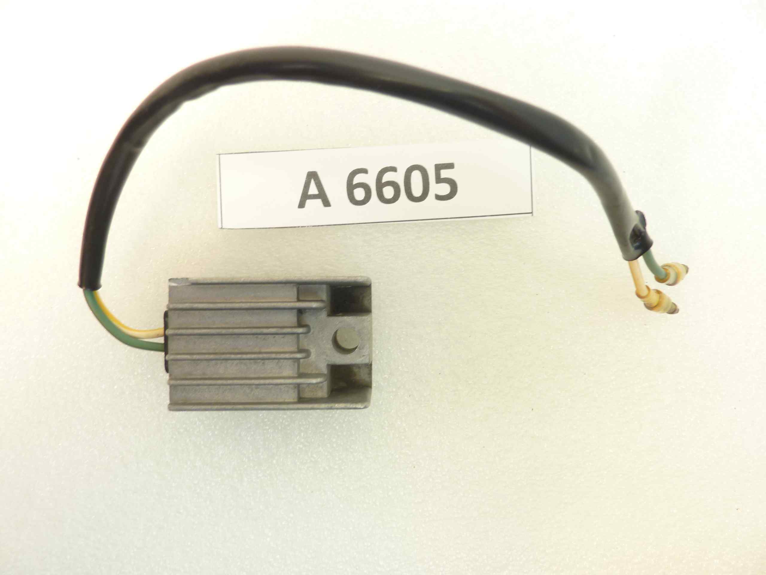 Regolatore tensione Honda XL 250 350 600 R cod SH514 12 3.9 centralina Shindengen - immagine 2