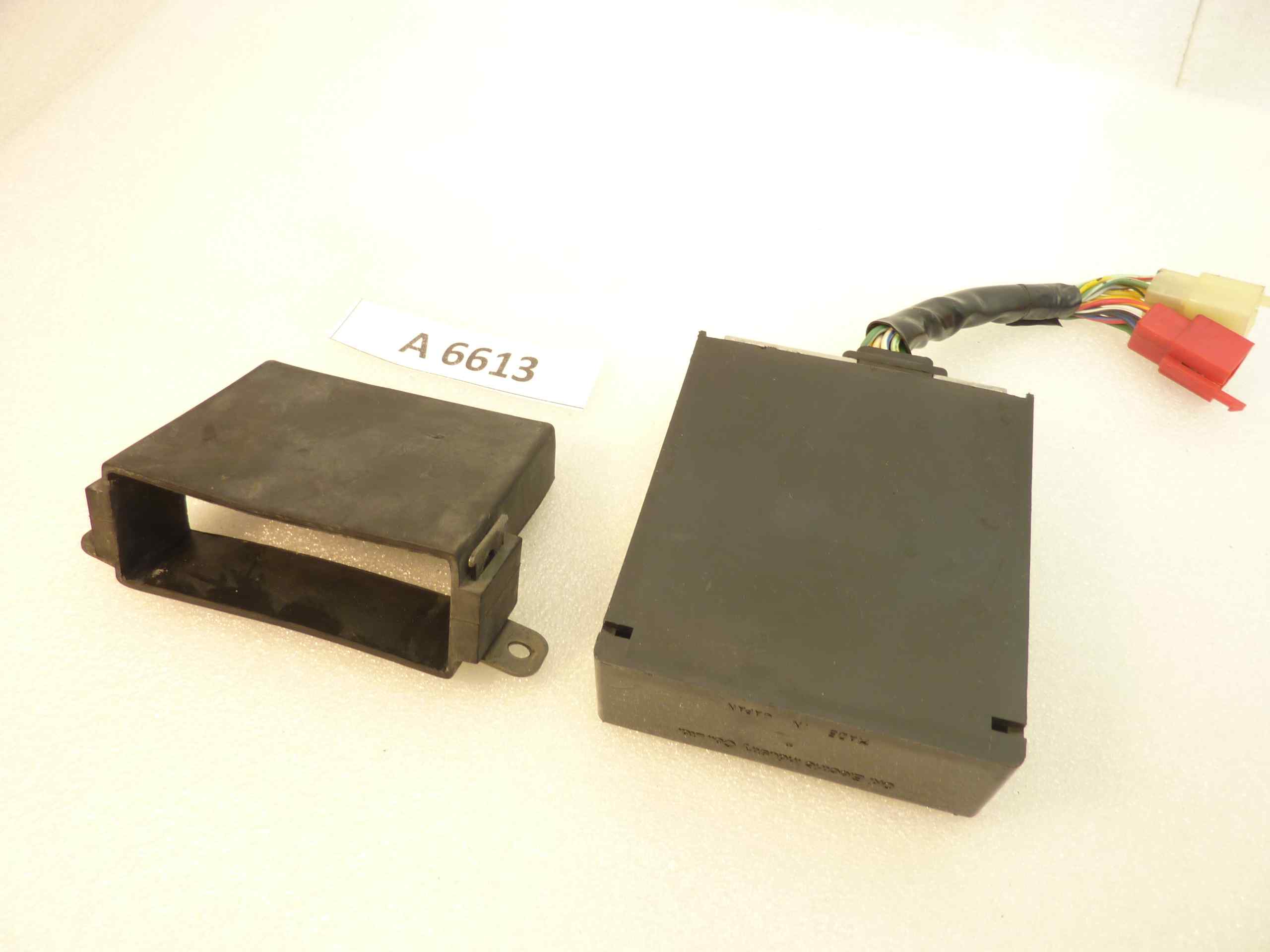 Centralina accensione Honda VFR 750 F RC24 ECU CDI - immagine 4