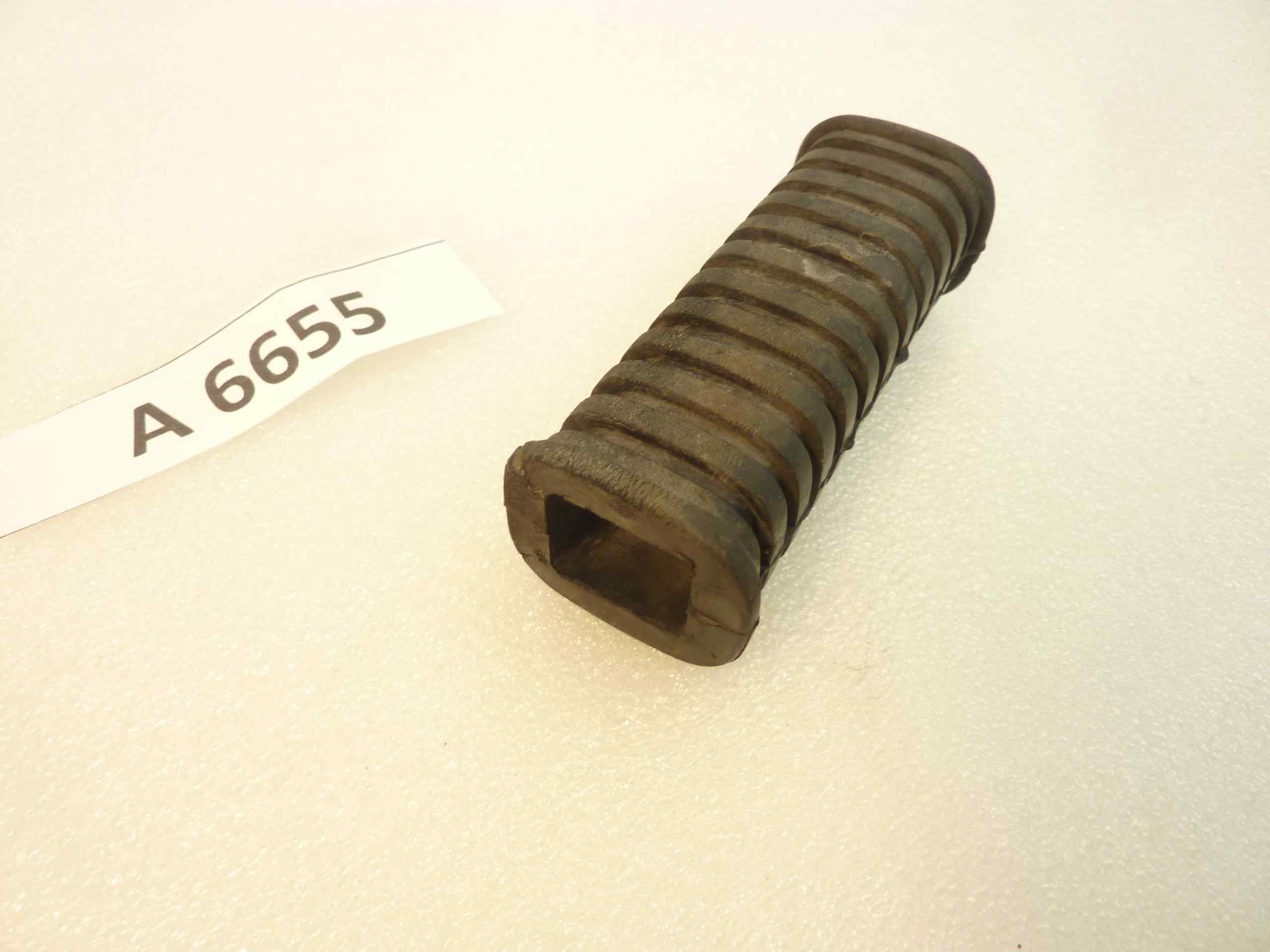 Gomma poggiapiedi pedana Yamaha epoca 90 x 35 mm - immagine 5