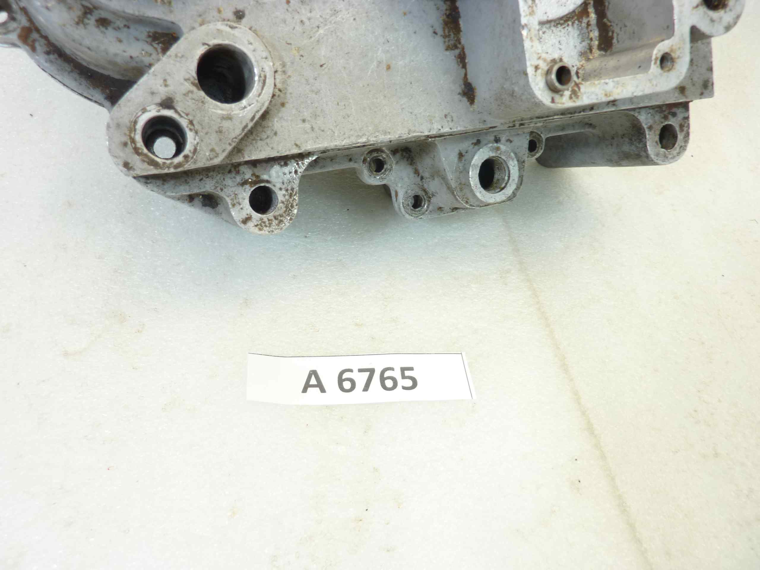 Basamento carter motore Guzzi Airone 250 4V cod M2304 M2303 sigla motore MBN99 vedi foto - immagine 2