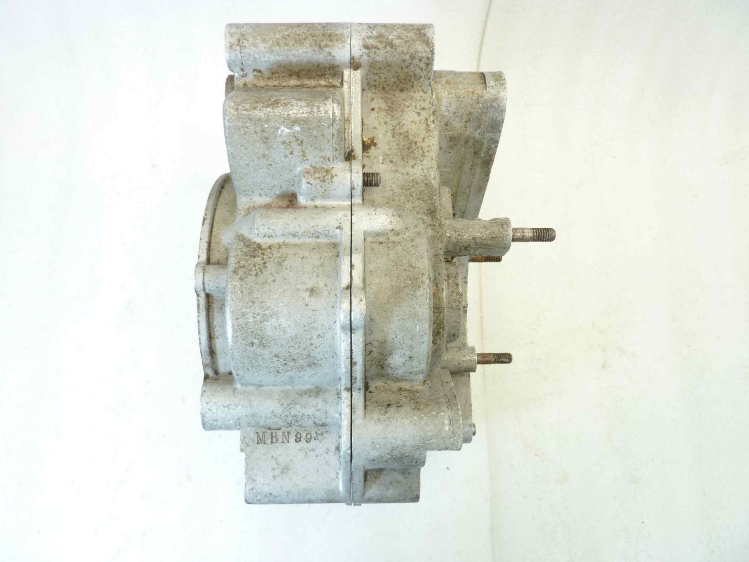 Basamento carter motore Guzzi Airone 250 4V cod M2304 M2303 sigla motore MBN99 vedi foto - immagine 9