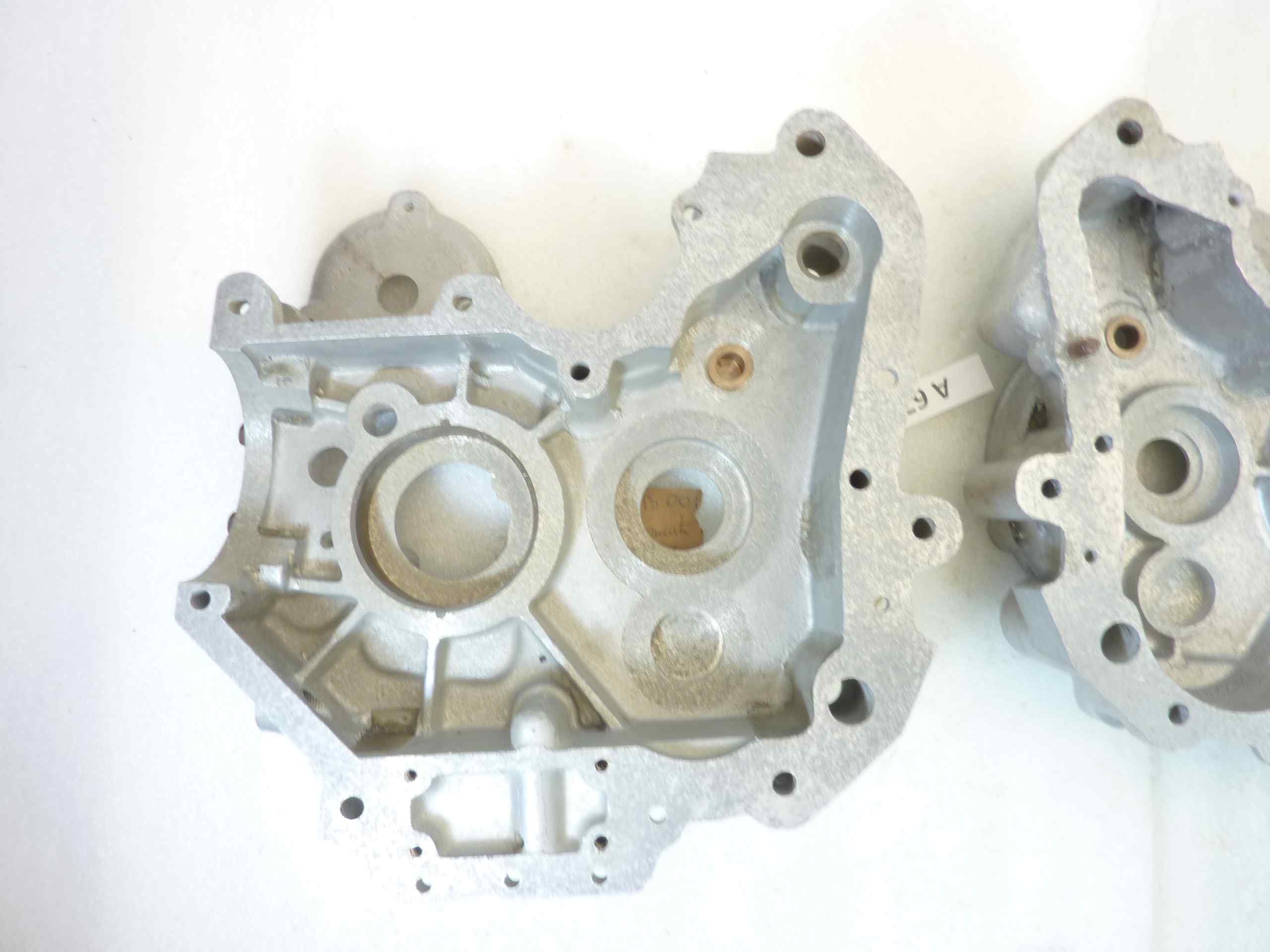 Basamento carter motore Guzzi Superalce cod M9104 M9103 no sigla motore nuovo fondo di magazzino - immagine 4