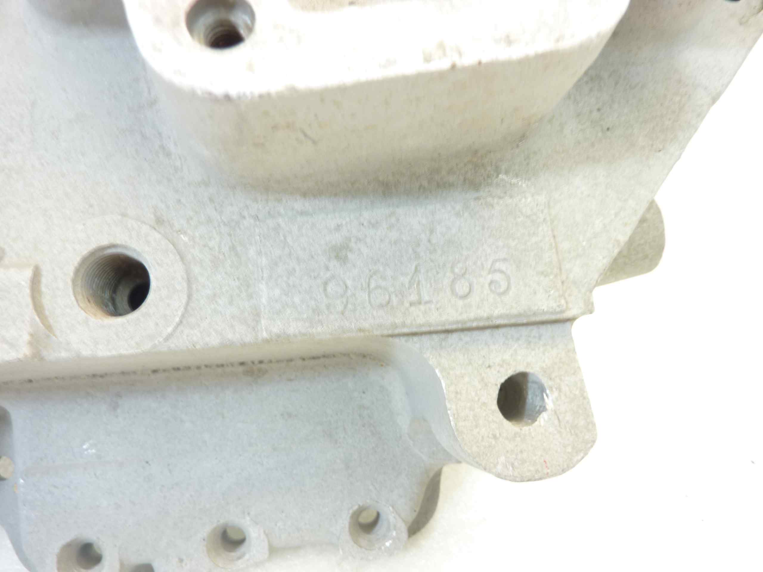Basamento carter motore Guzzi Superalce cod M9103 destro sigla motore 96185 - immagine 3