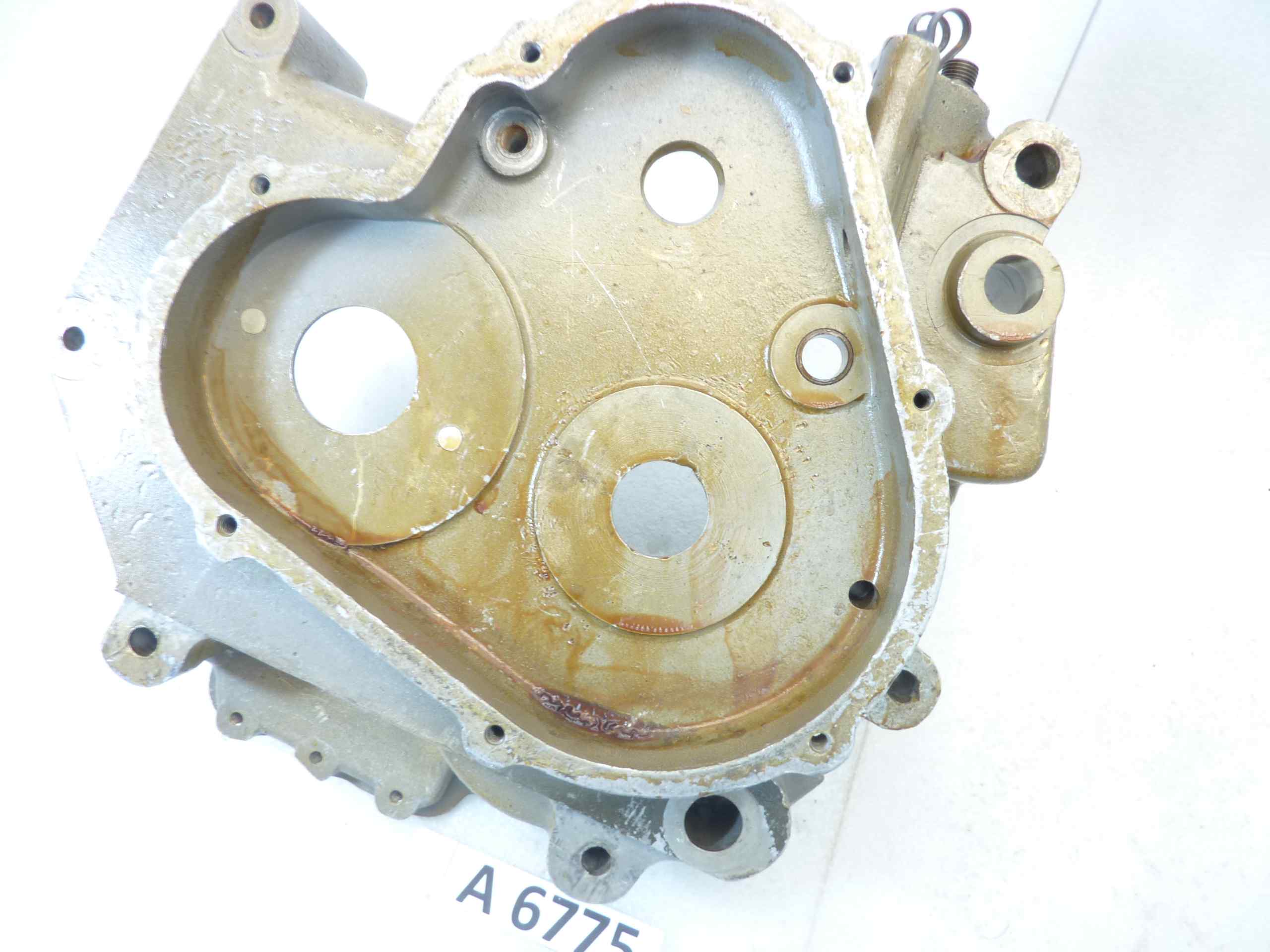 Basamento carter motore Guzzi Superalce cod M9104 sinistro sigla motore 104164 - immagine 3
