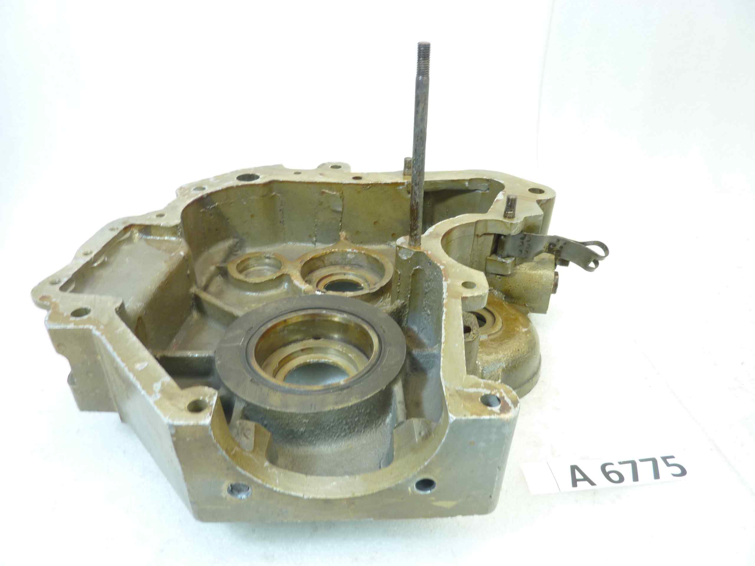 Basamento carter motore Guzzi Superalce cod M9104 sinistro sigla motore 104164 - immagine 12