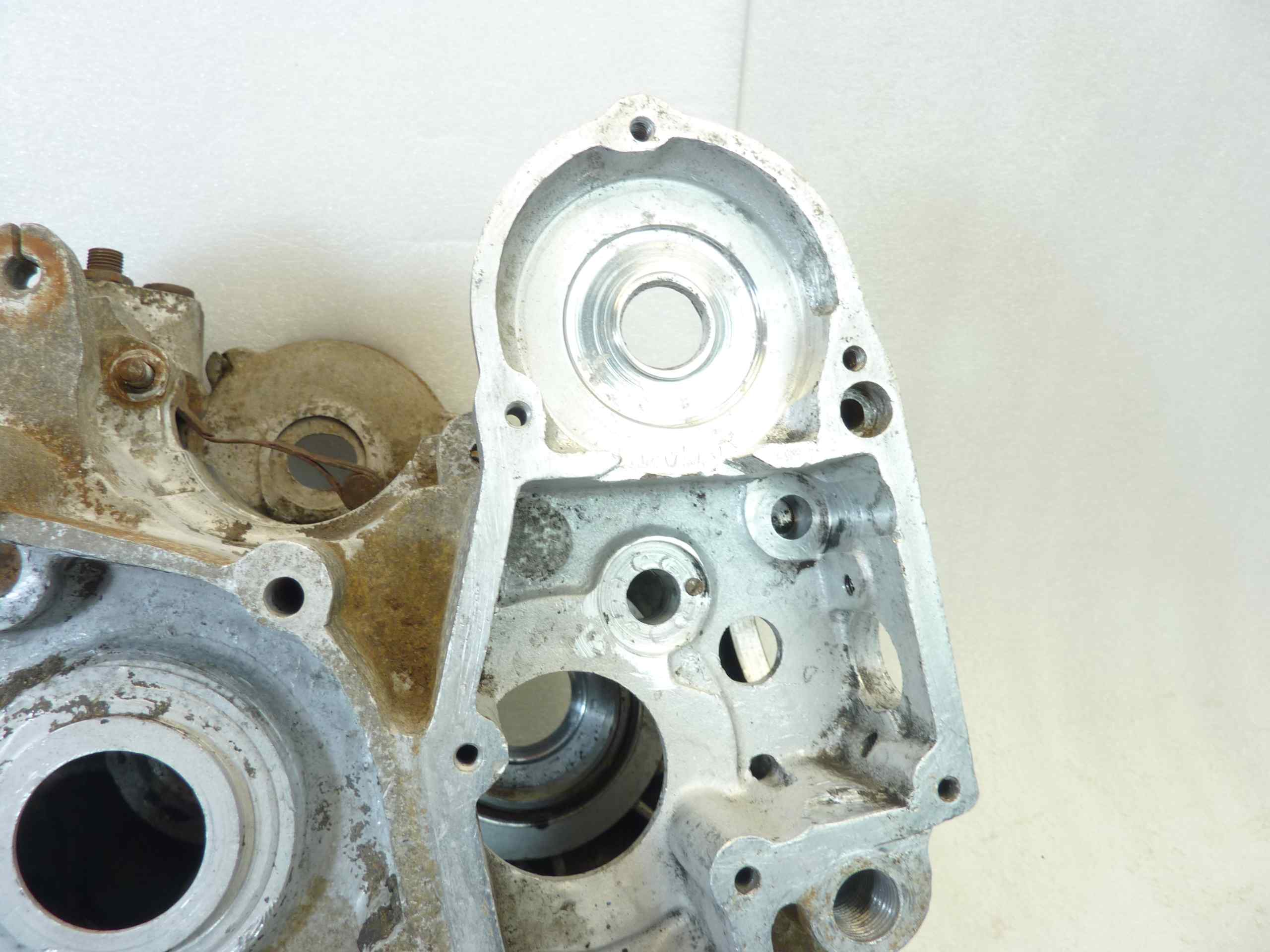 Basamento carter motore Guzzi Superalce cod M9104 M9103 sigla motore 72039 74769 - immagine 6