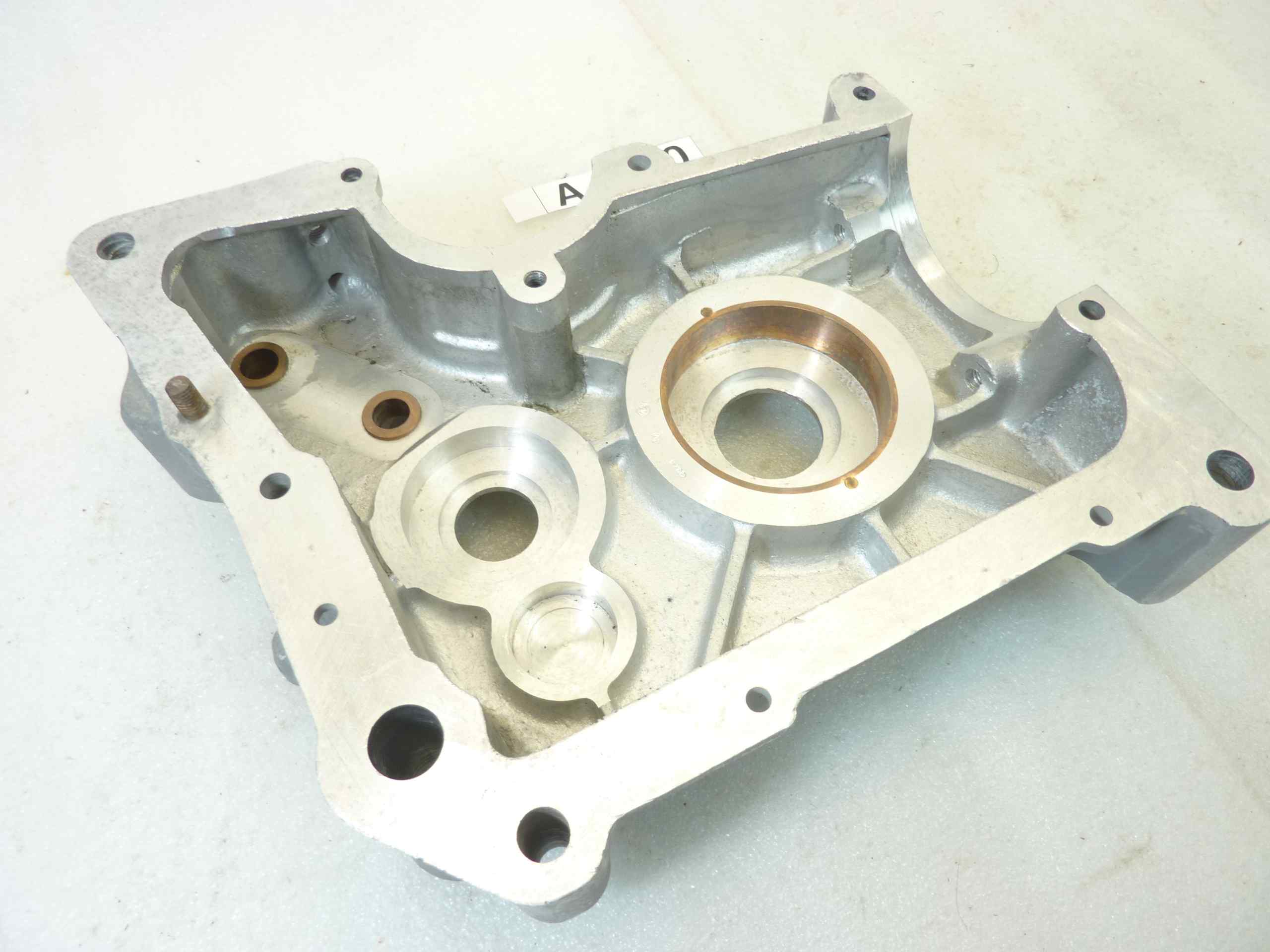 Basamento carter motore Guzzi Astore GTV 500 cod M8041 sinistro nuovo fondo di magazzino - immagine 8