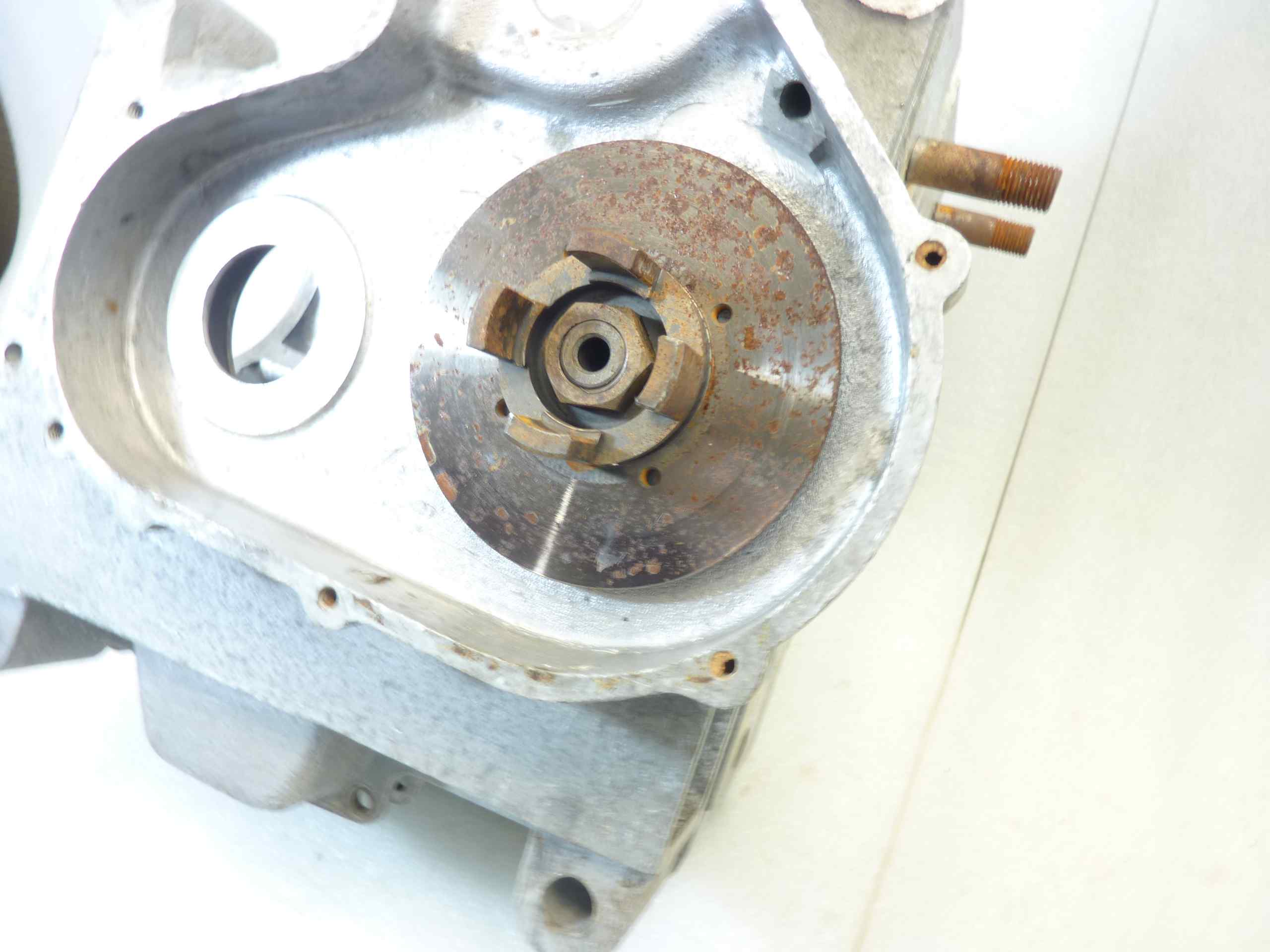 Basamento carter motore Guzzi Ercole 500 Motocarro cod 25041 25040 sigla motore EBE02 - immagine 5
