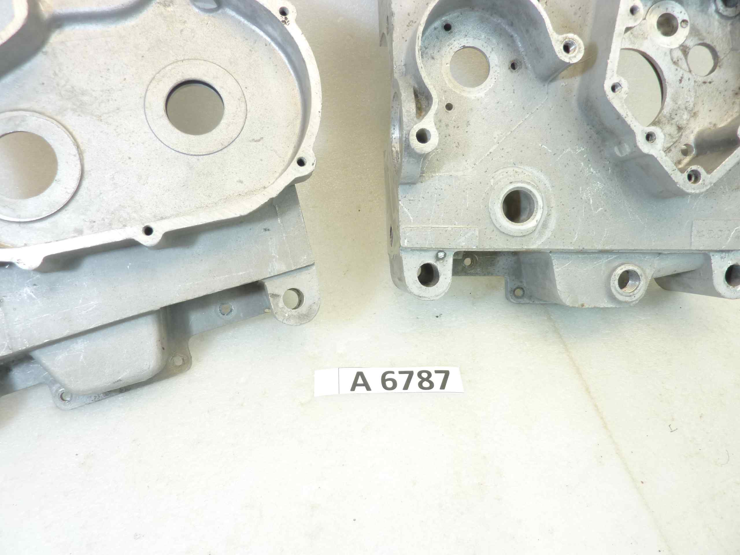 Basamento carter motore Guzzi Ercole 500 Motocarro cod 25041 25040 sigla motore ECC45 EDG42 - immagine 4