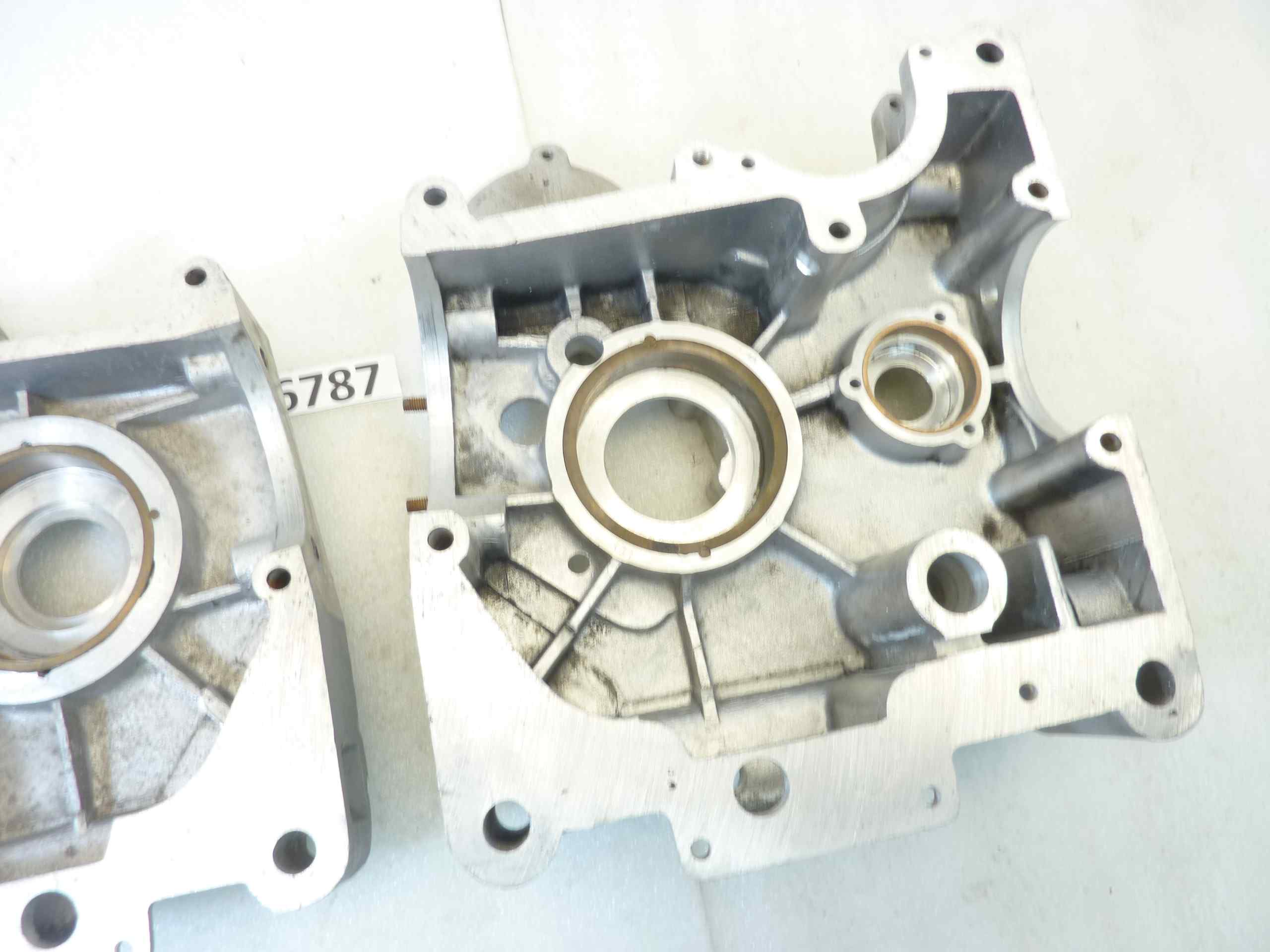 Basamento carter motore Guzzi Ercole 500 Motocarro cod 25041 25040 sigla motore ECC45 EDG42 - immagine 10