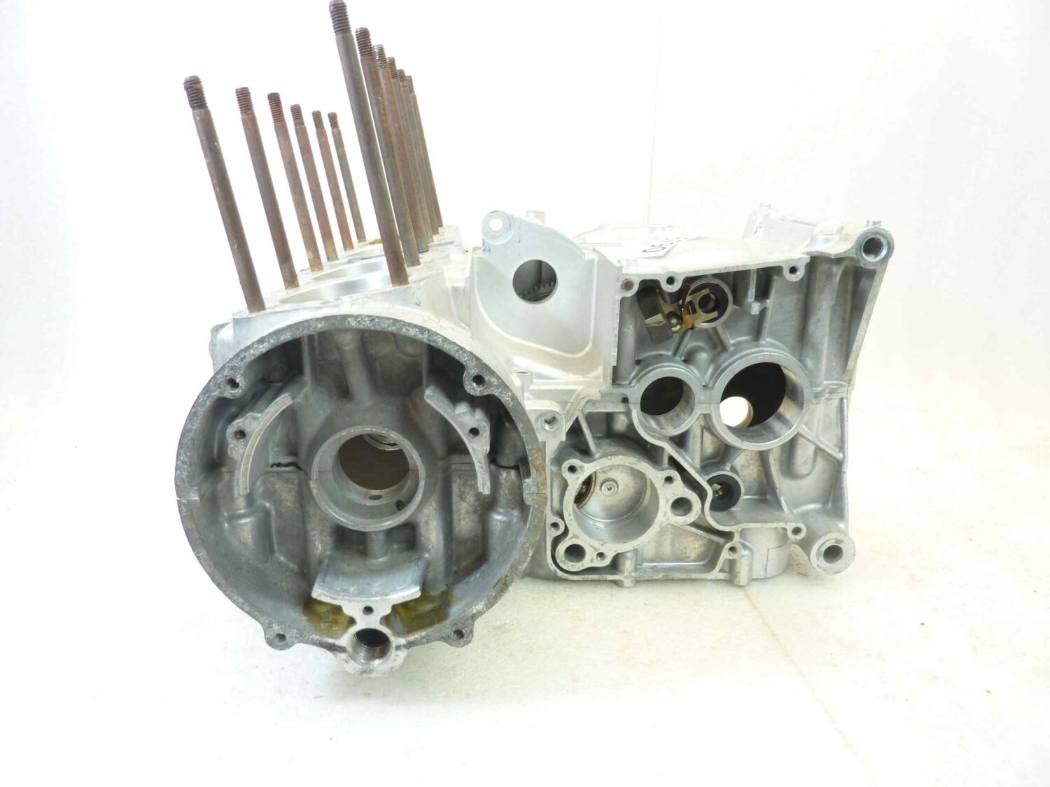Basamento carter motore Benelli Guzzi 350 400 GTS cod B2BA 2522 23 S122/G 62000700 sigla motore 010022 - immagine 8