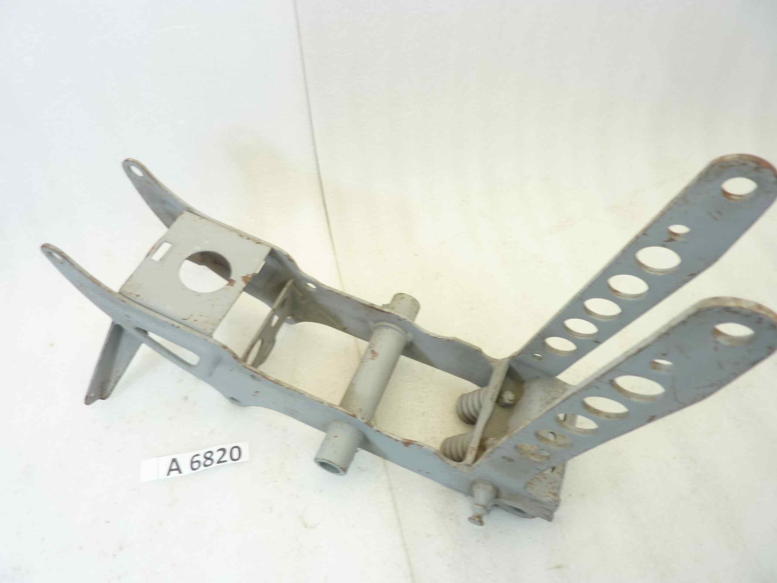 Telaio posteriore Guzzi Airone 250 supporto squadra cod T16015 T16475 5 fori nuovo fondo di magazzino - immagine 3