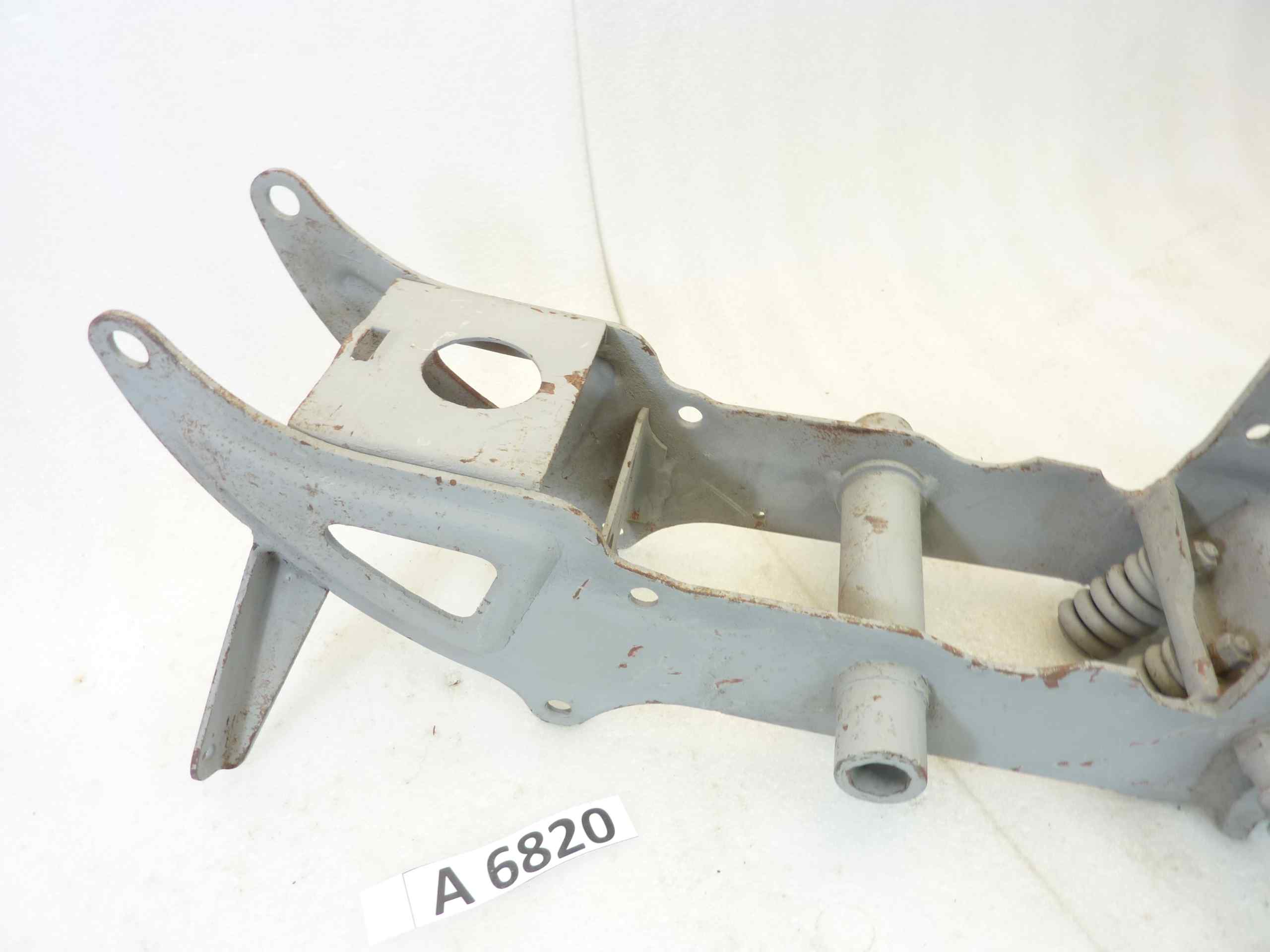Telaio posteriore Guzzi Airone 250 supporto squadra cod T16015 T16475 5 fori nuovo fondo di magazzino - immagine 4