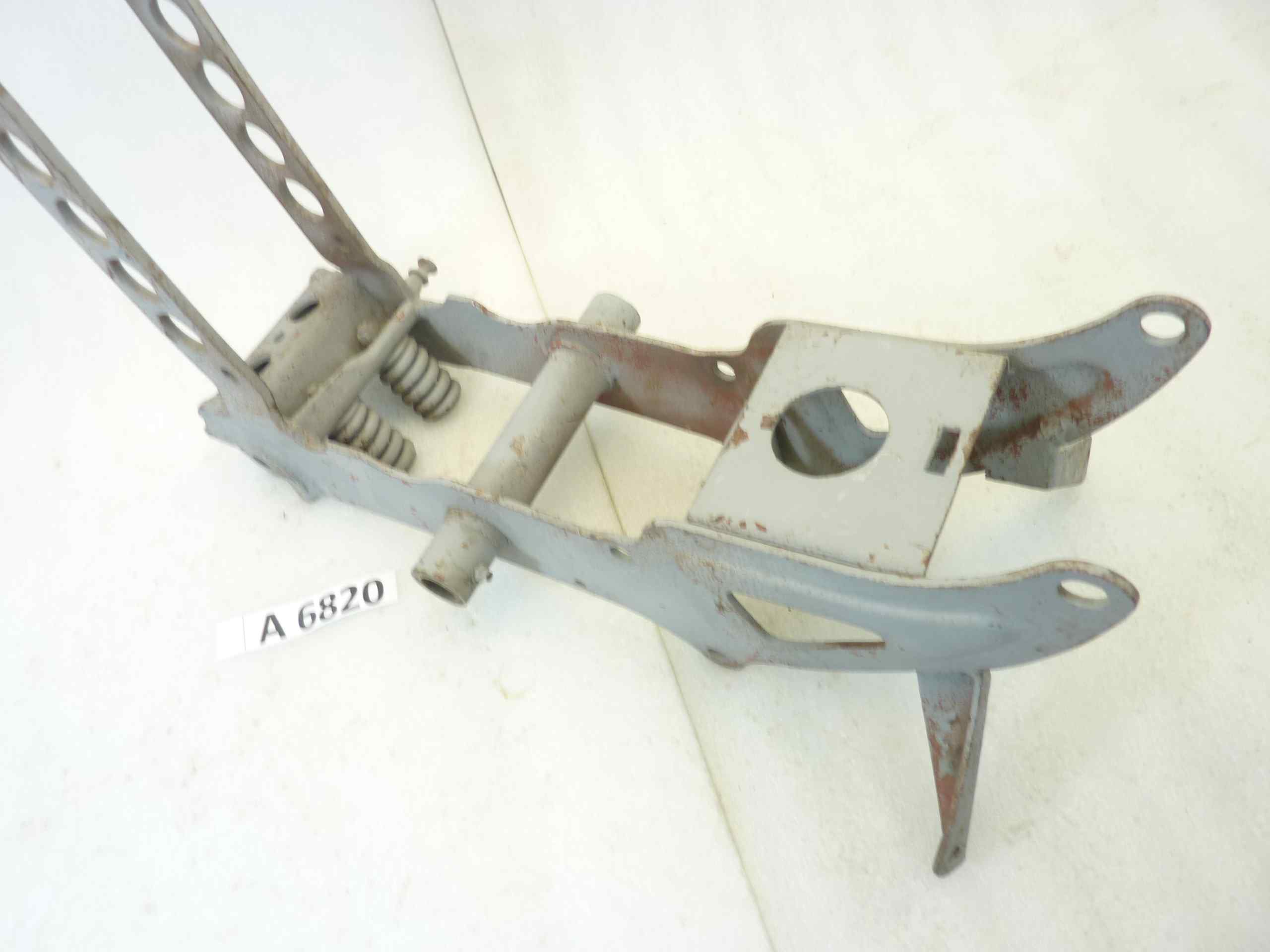 Telaio posteriore Guzzi Airone 250 supporto squadra cod T16015 T16475 5 fori nuovo fondo di magazzino - immagine 6