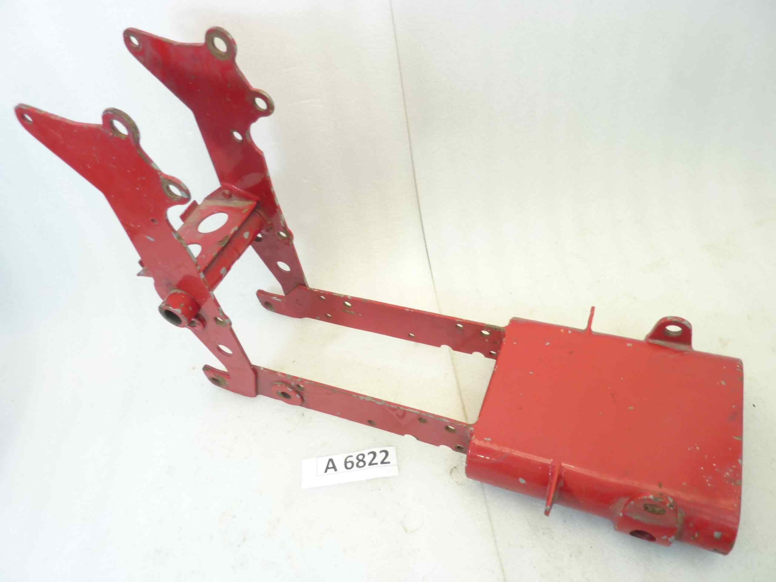 Telaio inferiore Guzzi Superalce cod T9706 supporto motore - immagine 3