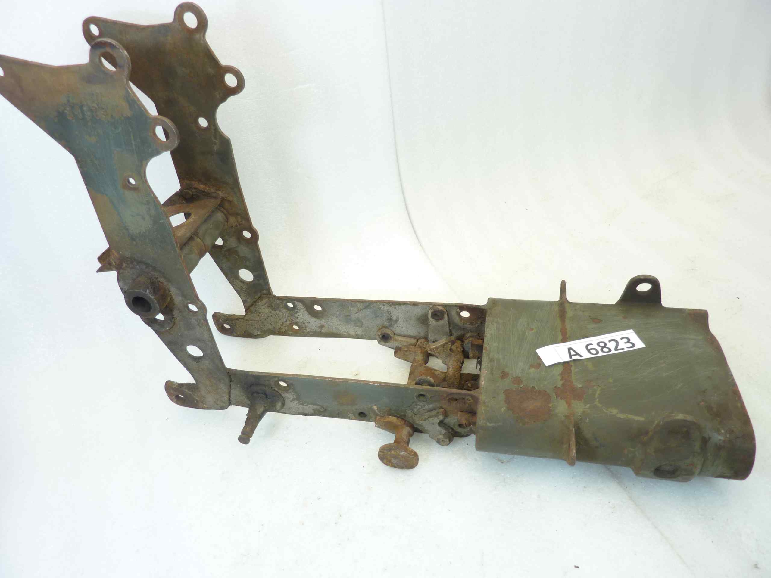 Telaio inferiore Guzzi Superalce cod T9706 supporto motore - immagine 8
