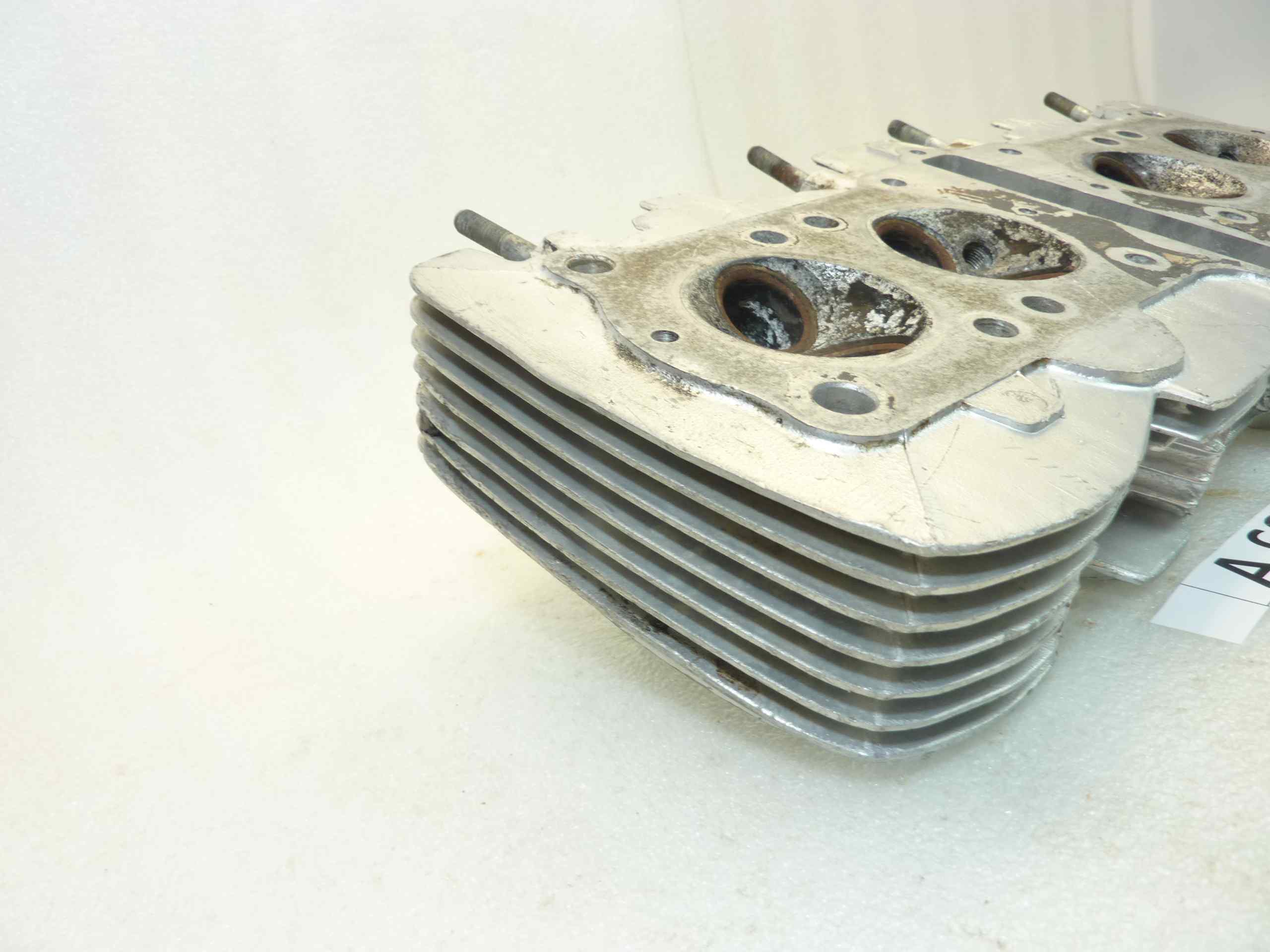 Testa testata Honda CB Four 750 K2 K3 K4 K5 K6 1969 - 1976 - immagine 9