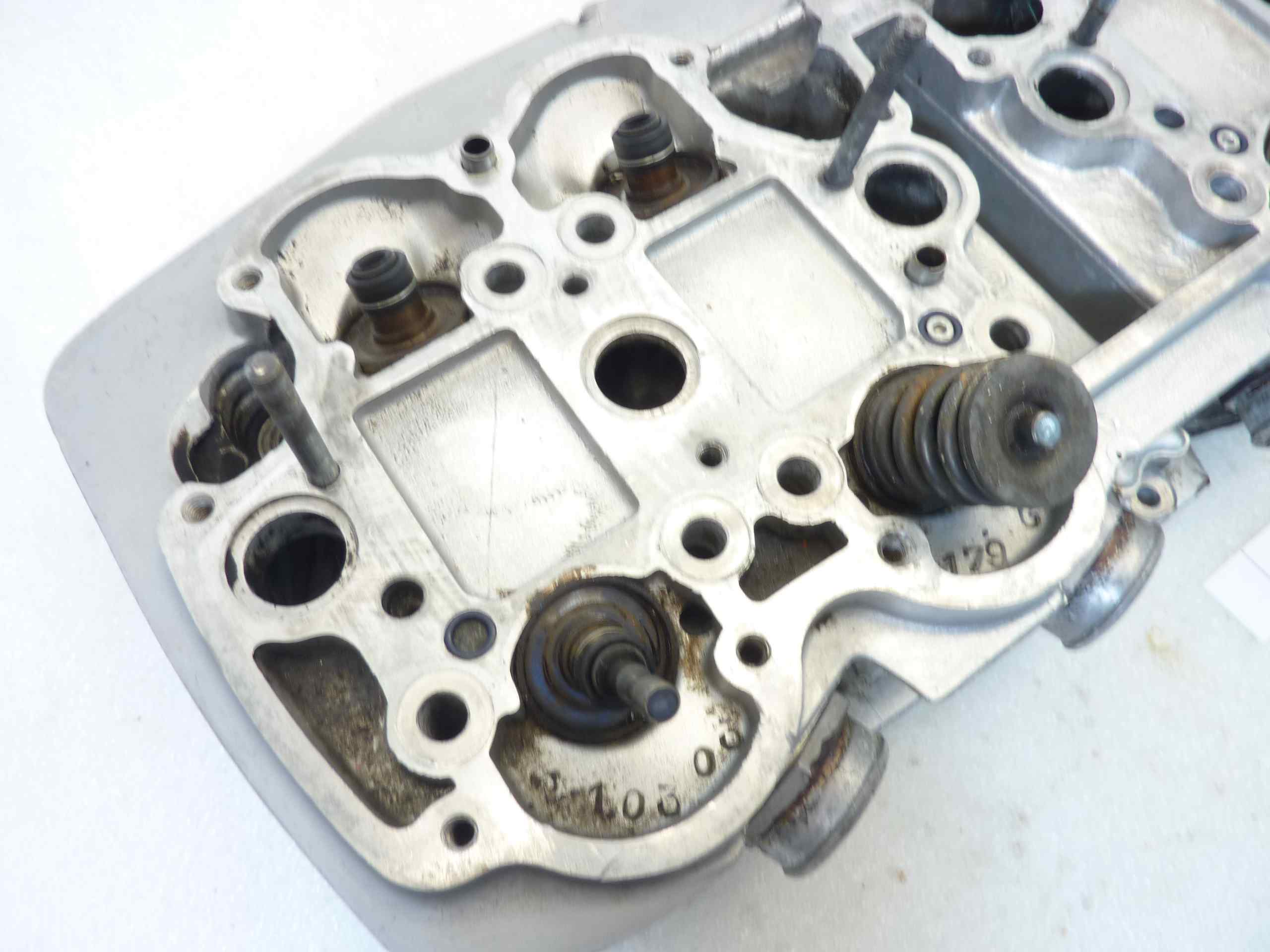 Testa testata Honda CB Four 750 K2 K3 K4 K5 K6 1969 - 1976 - immagine 3