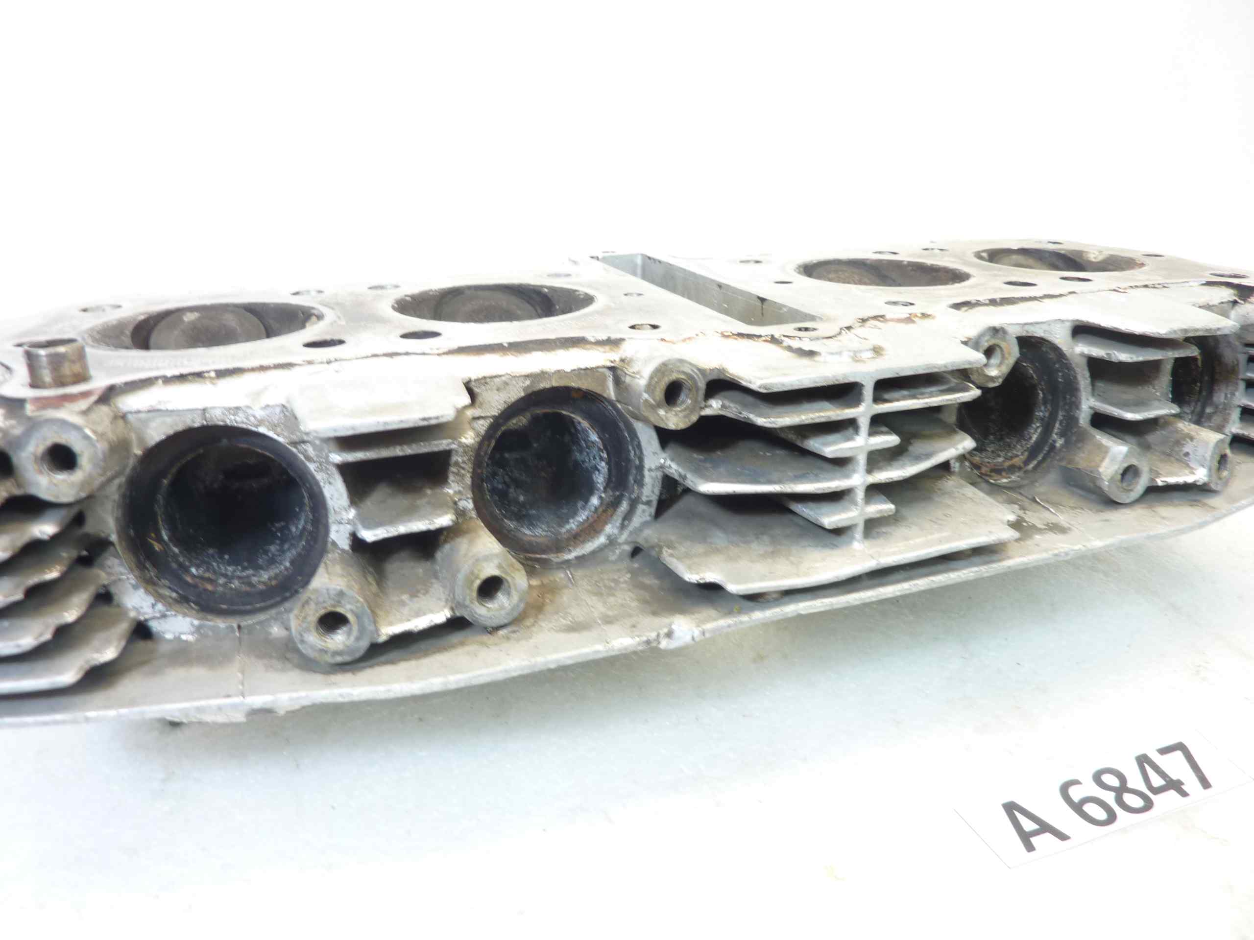 Testa testata Honda CB Four 750 K2 K3 K4 K5 K6 1969 - 1976 - immagine 10