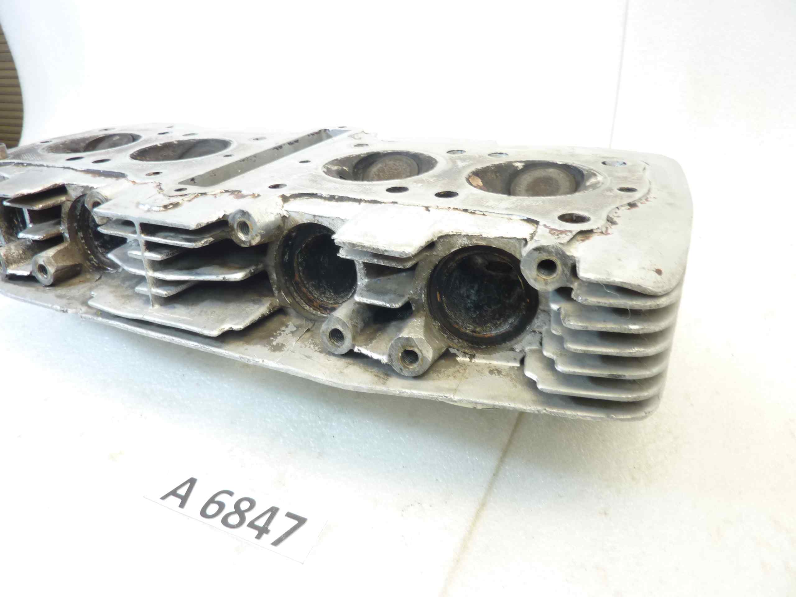 Testa testata Honda CB Four 750 K2 K3 K4 K5 K6 1969 - 1976 - immagine 11