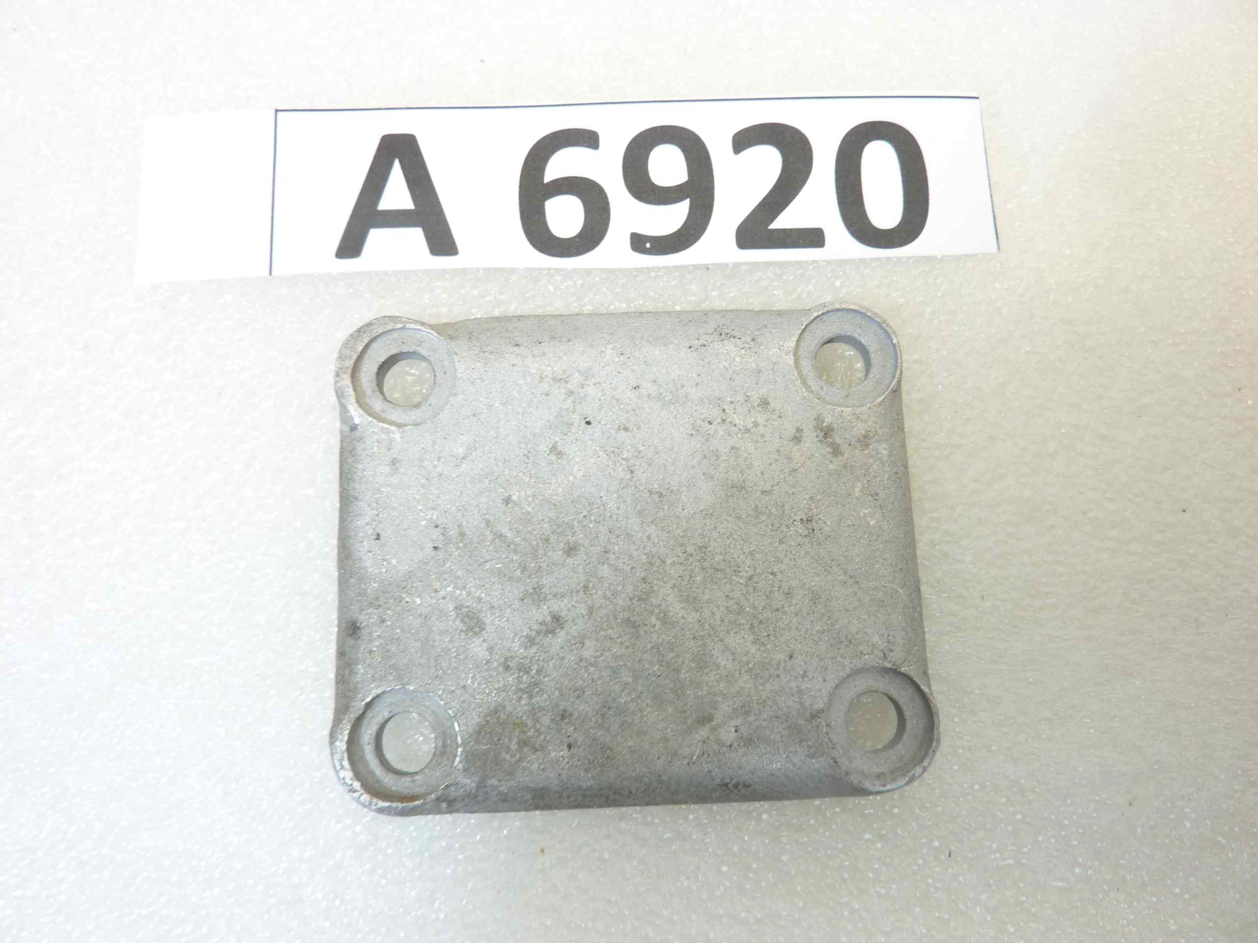 Coperchio finestra presa di forza Guzzi Ercole 500 25180 nuovo fondo di magazzino