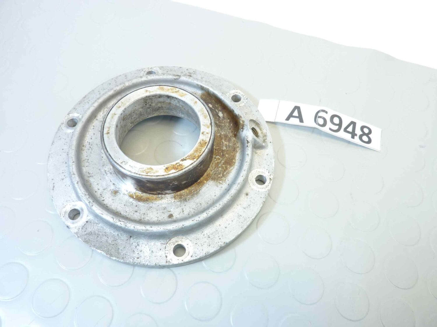 Coperchio scatola coppia conica superiore Guzzi Mulo meccanico 3x3 cod 47738 47311800 vedi foto - leggi descrizione - nuovo fondo di magazzino