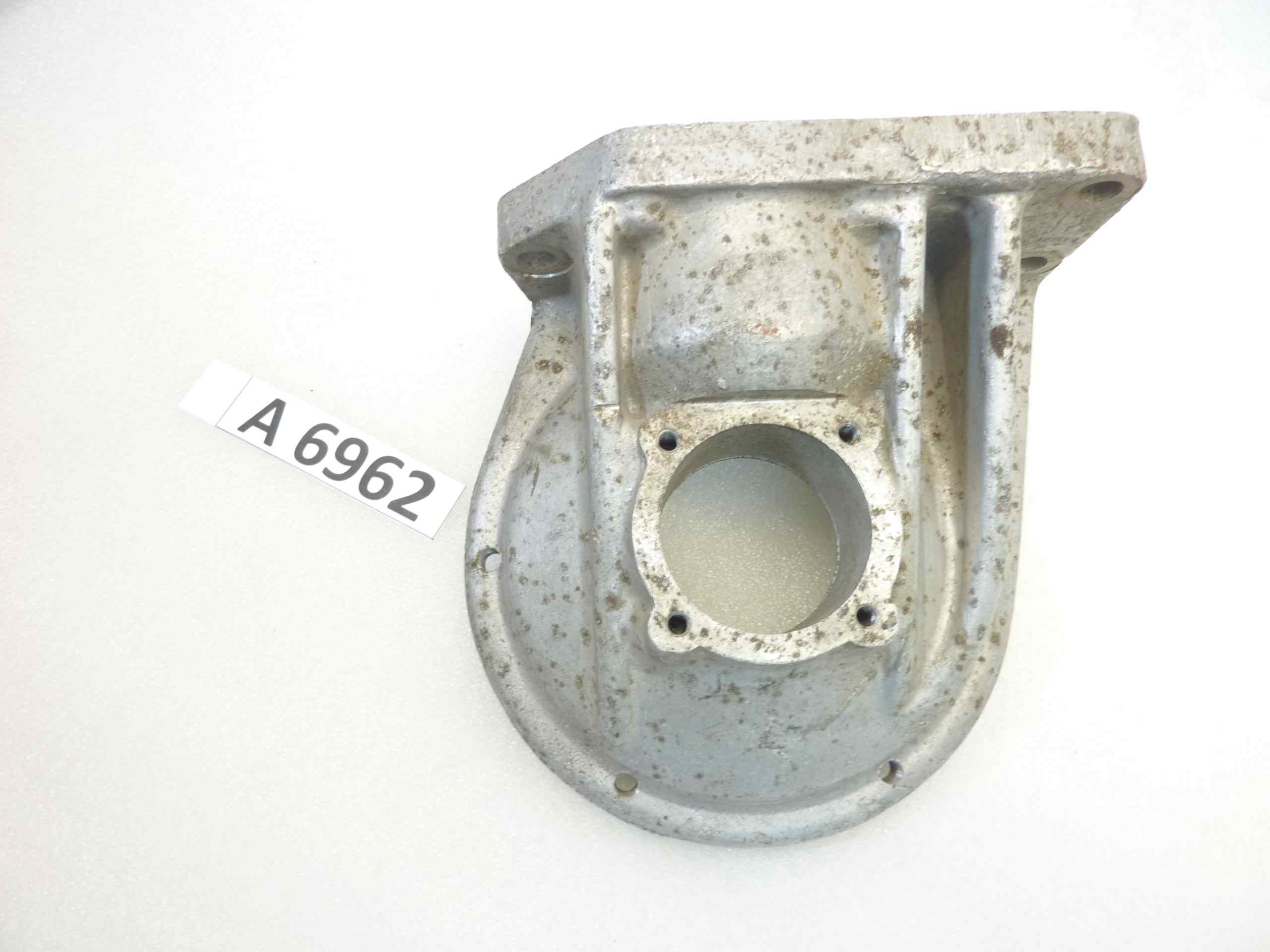 Scatola coppia conica superiore Guzzi Mulo meccanico 3x3 cod 47735 47311700 vedi foto - leggi descrizione - nuovo fondo di magazzino - immagine 2