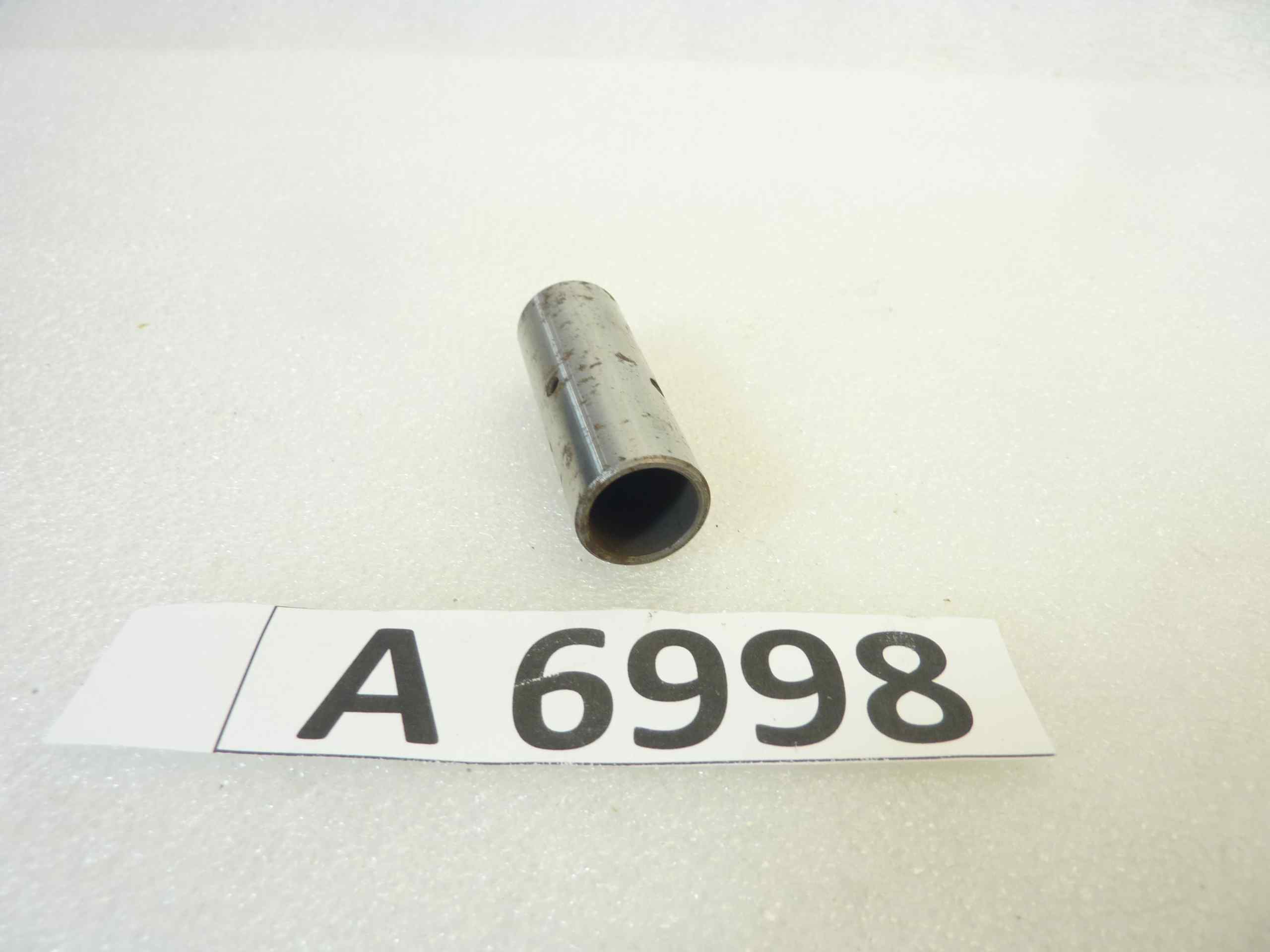 Spinotto pistone 48,2 x 17,3 foro 13,47 nuovo fondo di magazzino - immagine 2