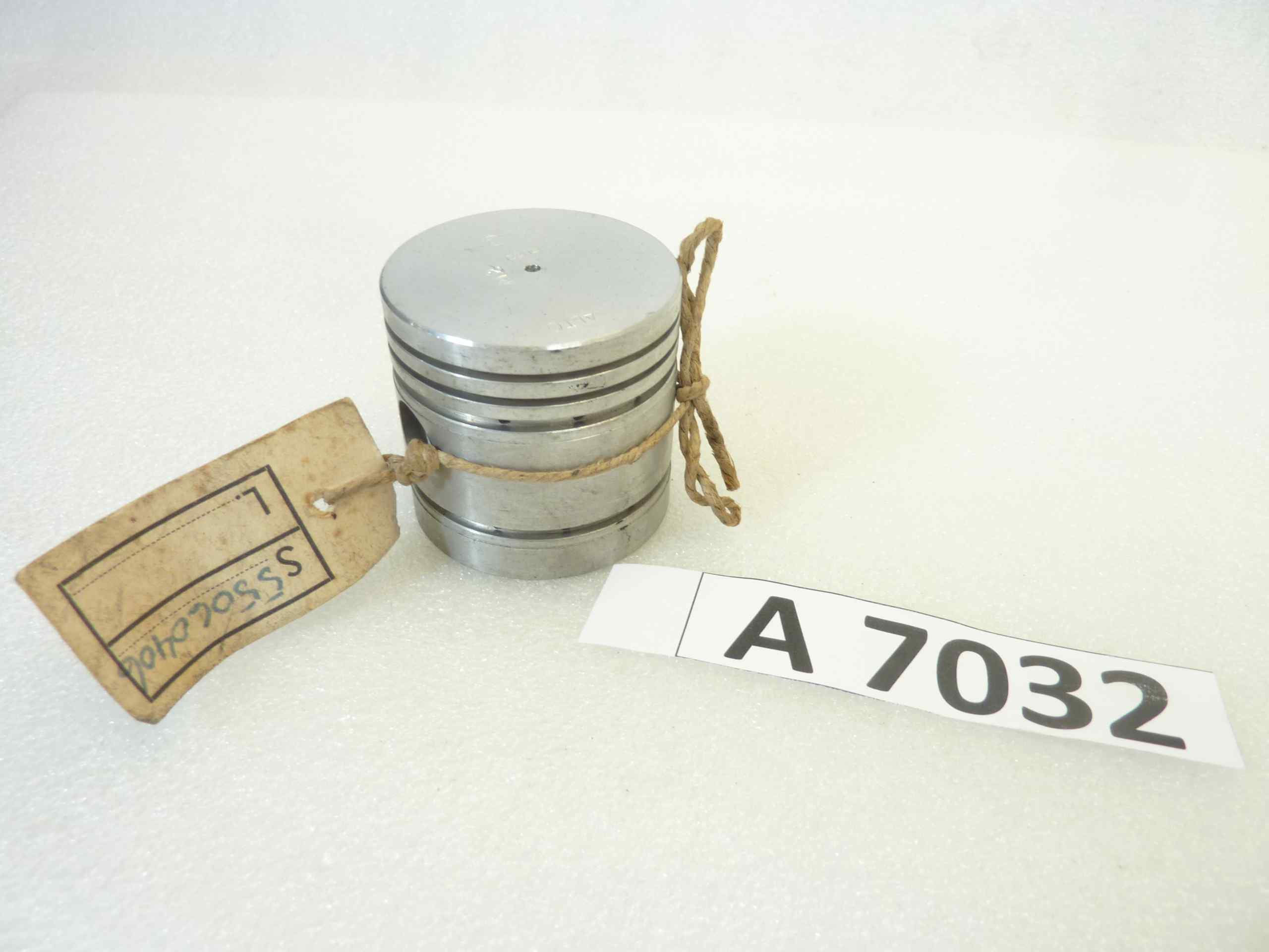 Pistone Guzzi Stornello Turismo cod 55060406 Mondial 1577 nuovo fondo di magazzino