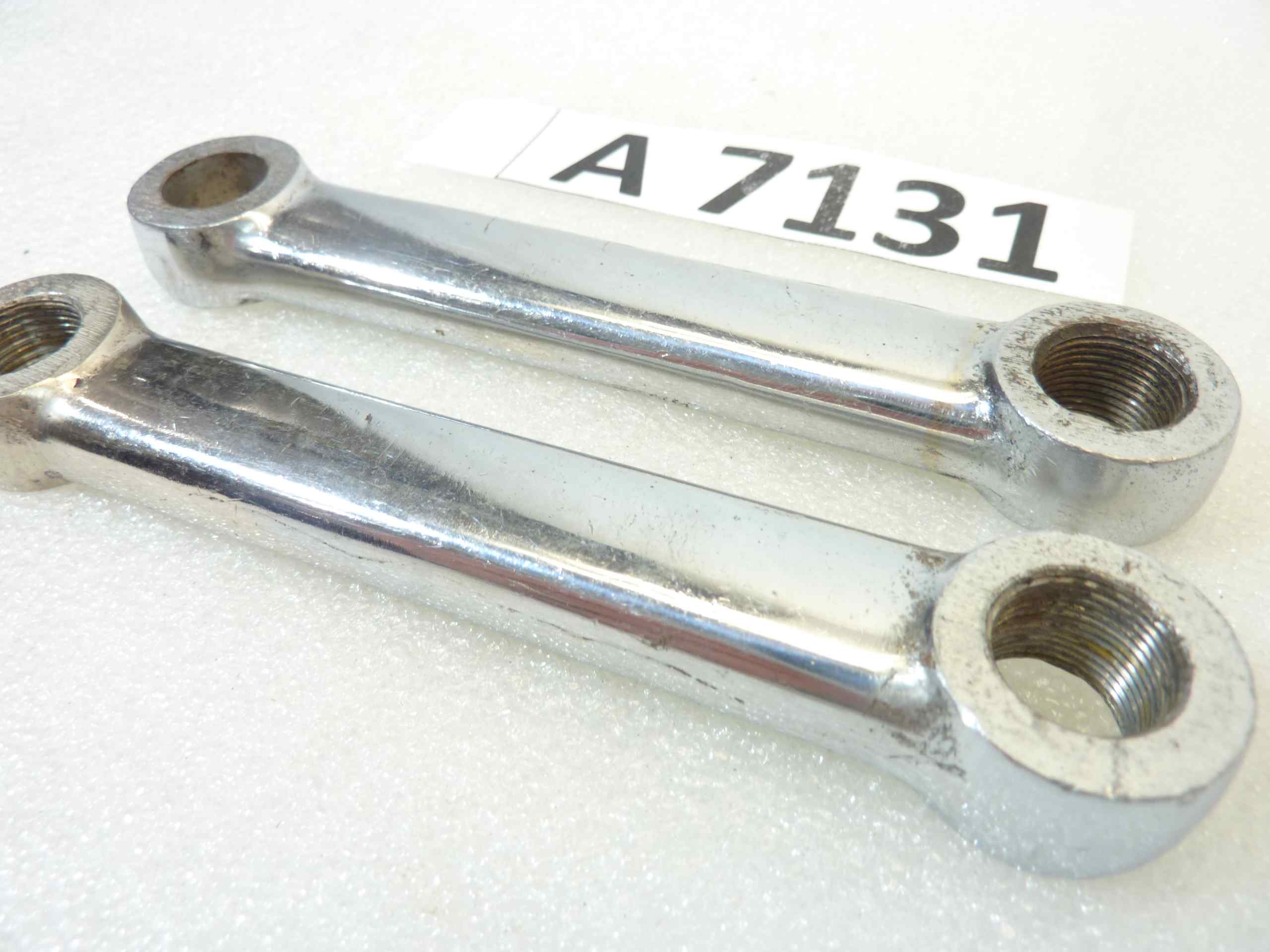 Coppia biscottini superiori moto epoca cromati filettati destro sinistro interasse 110 mm diam fori 13,2 14 nuovo fondo di magazzino - immagine 4