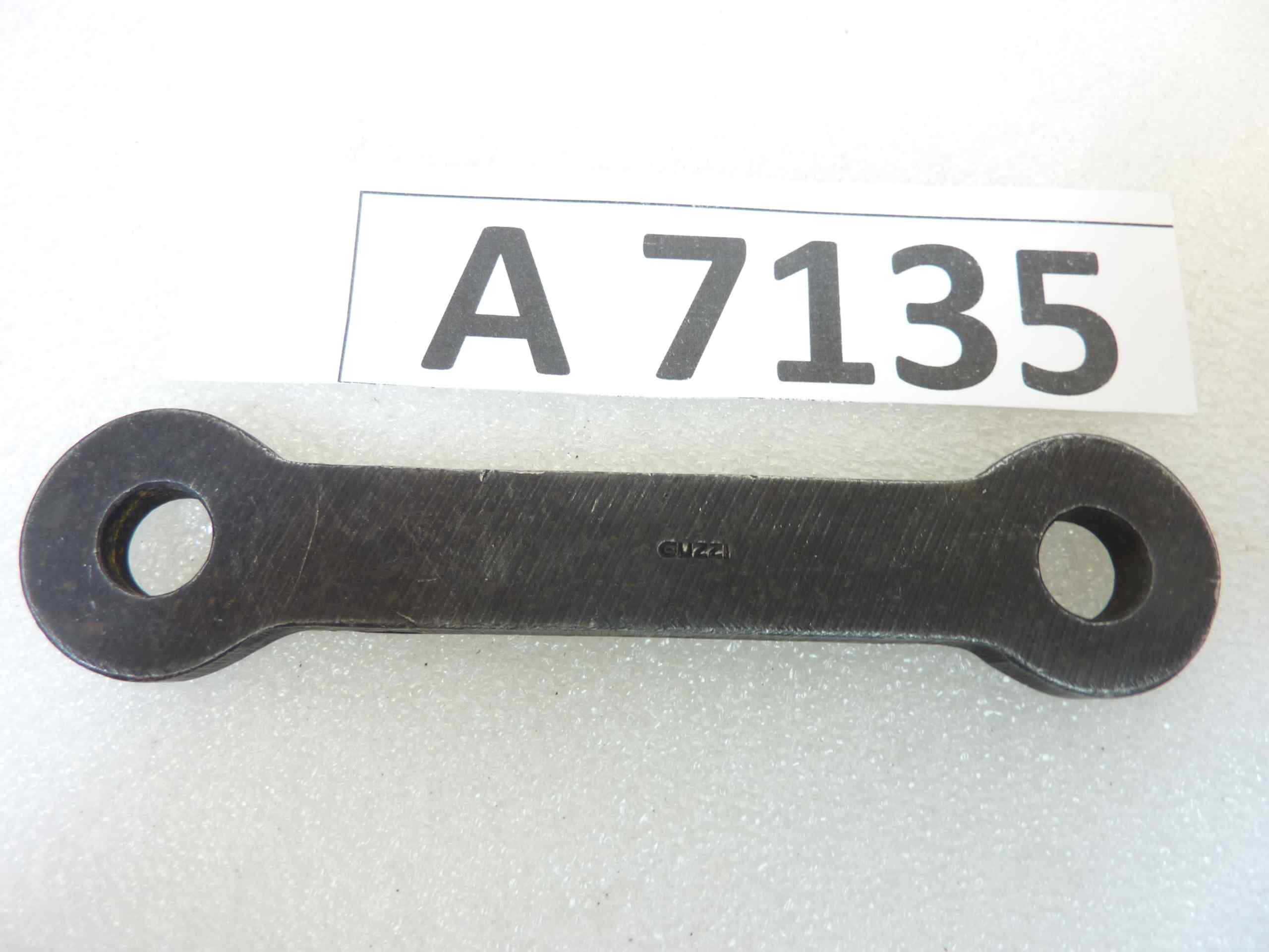 Biscottino superiore Guzzi interasse 86 mm diam fori 10 mm nuovo fondo di magazzino - immagine 2