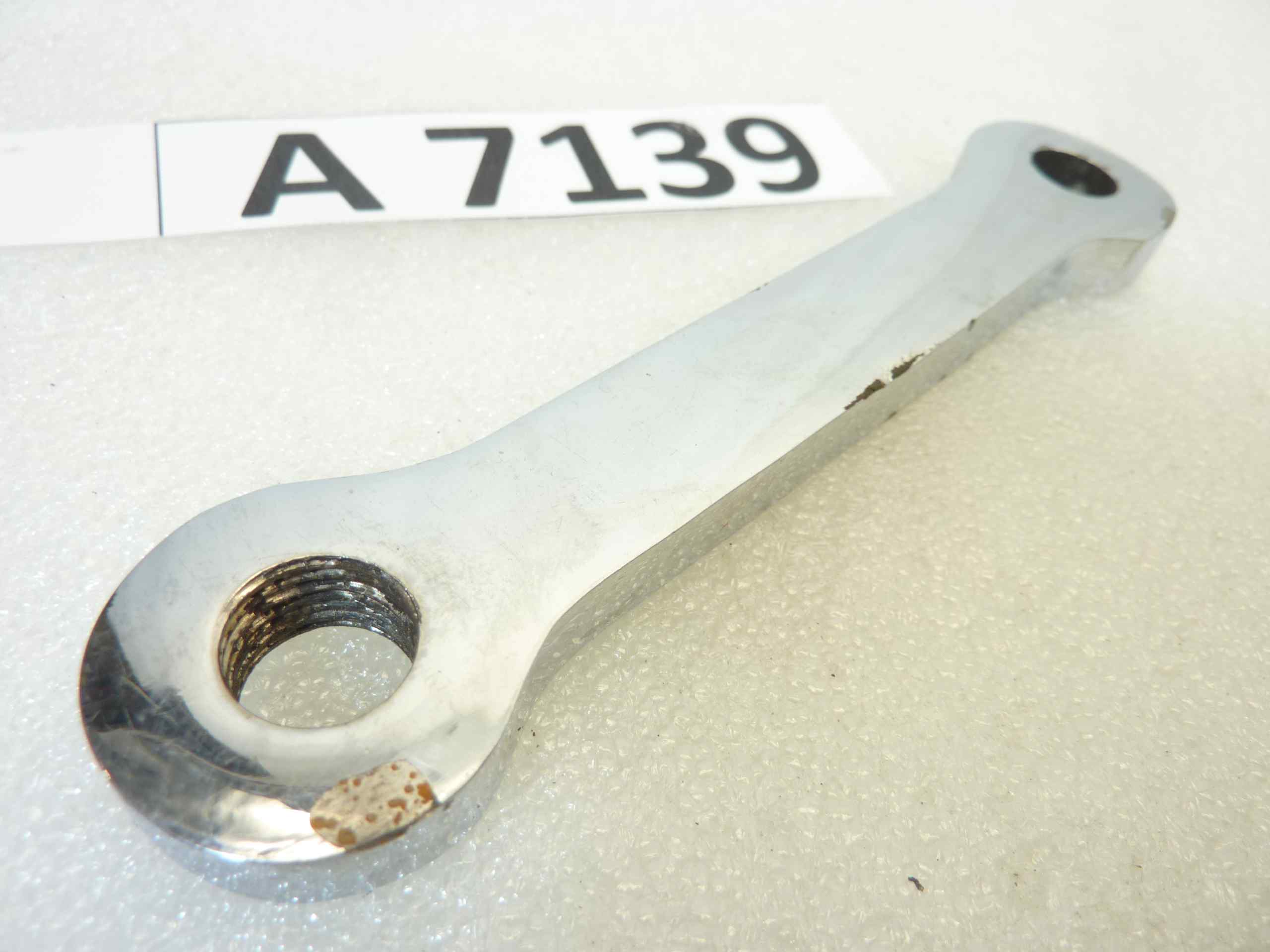 Biscottino moto epoca cromato interasse 106 mm diam fori 11,5 11,2 nuovo fondo di magazzino - immagine 4