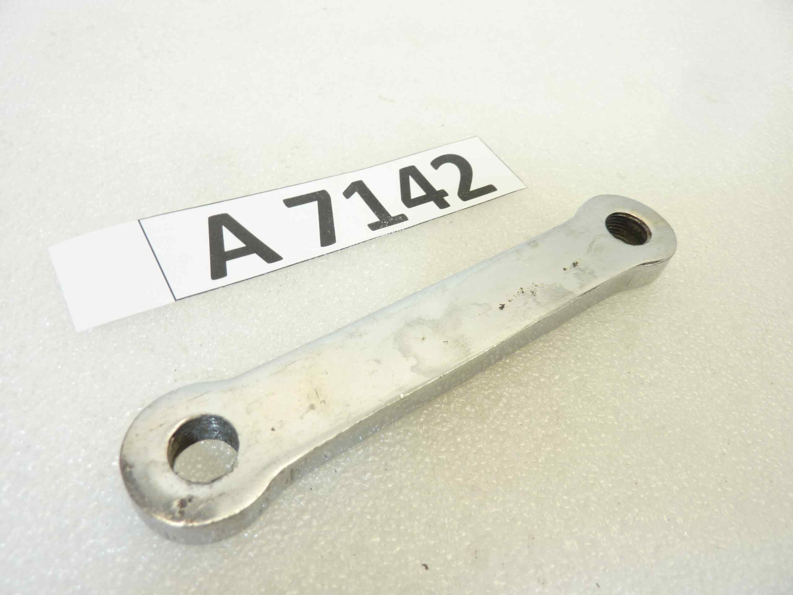 Biscottino sinistro moto epoca filettato interasse 98 mm diam fori 10 nuovo fondo di magazzino - immagine 6