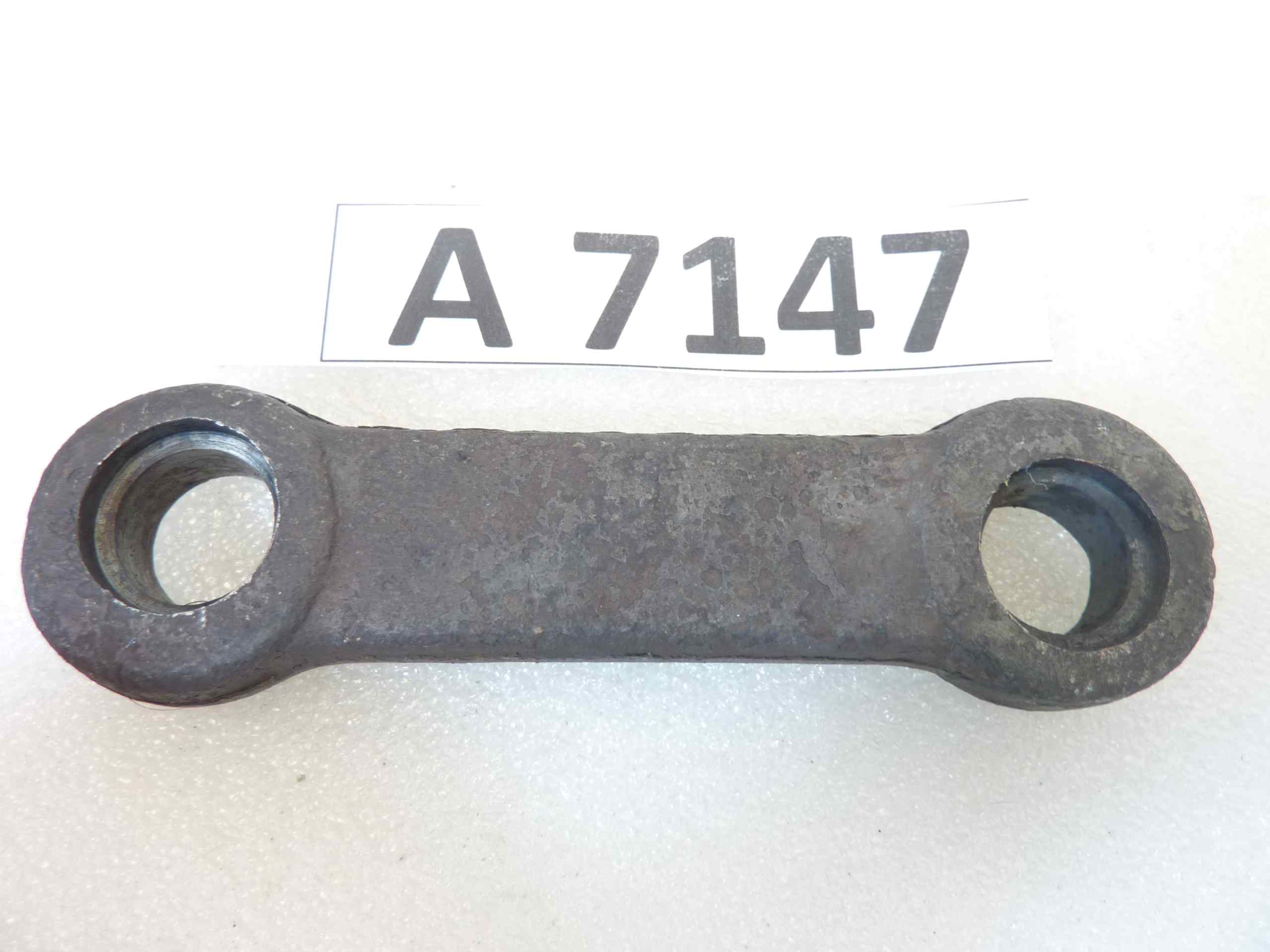 Biscottino superiore Guzzi Ercole 500 Motocarro sinistro cod 25680 25520301 diam fori 16 mm nuovo fondo di magazzino
