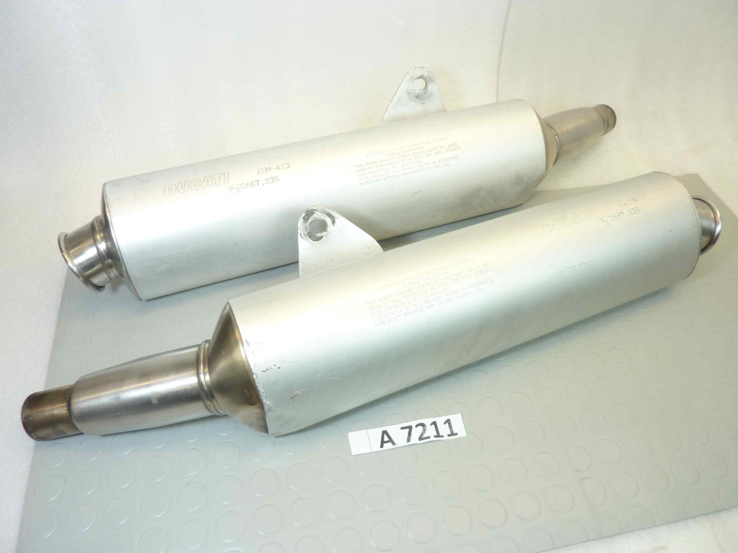 Marmitte terminali Ducati Monster 600 1999 ZDM A13B13 C667235 Remus 57410352B 19 57310352B 19