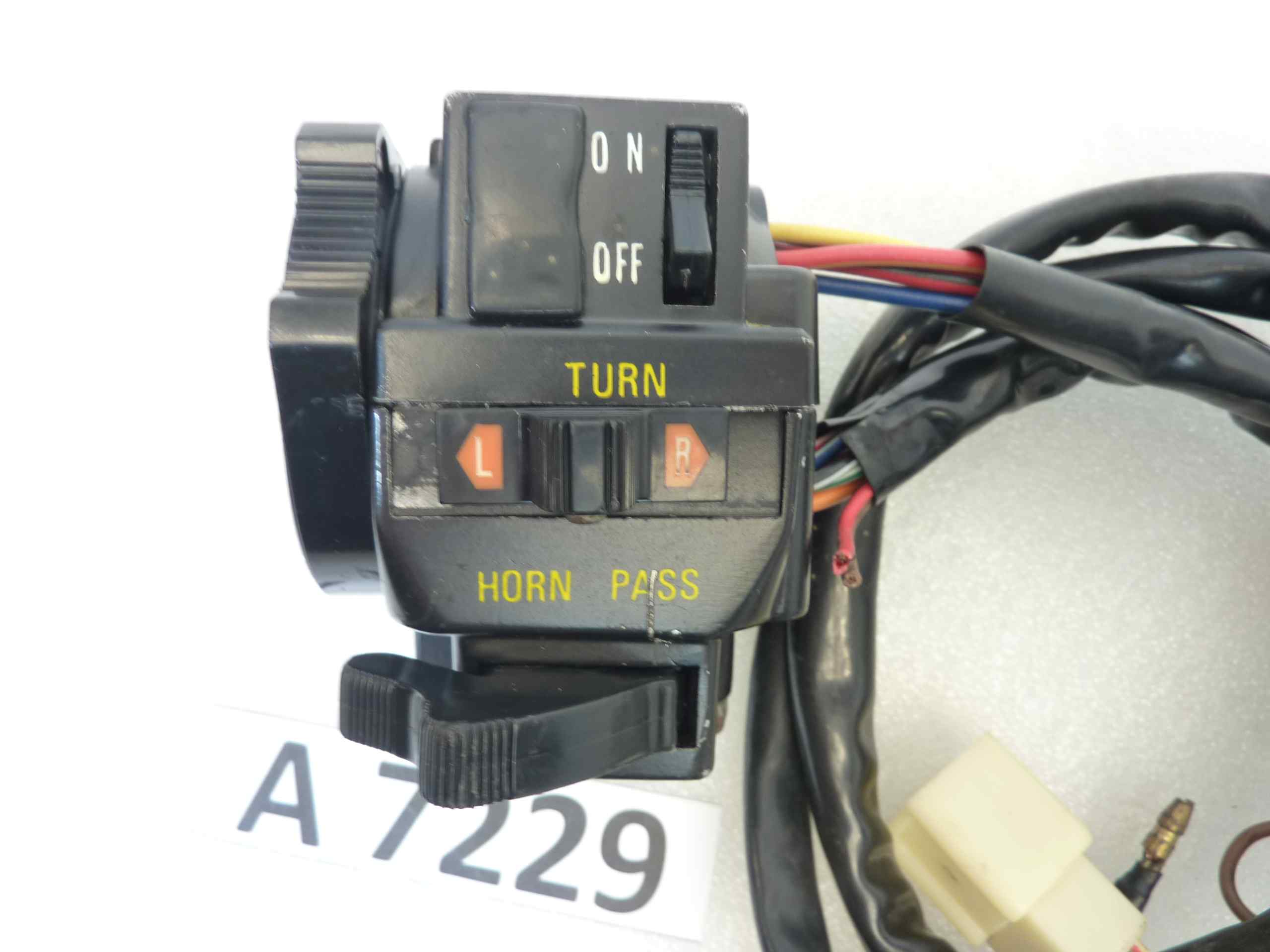 Comando manubrio devio luci Kawasaki KZ 1300 1980 - immagine 4