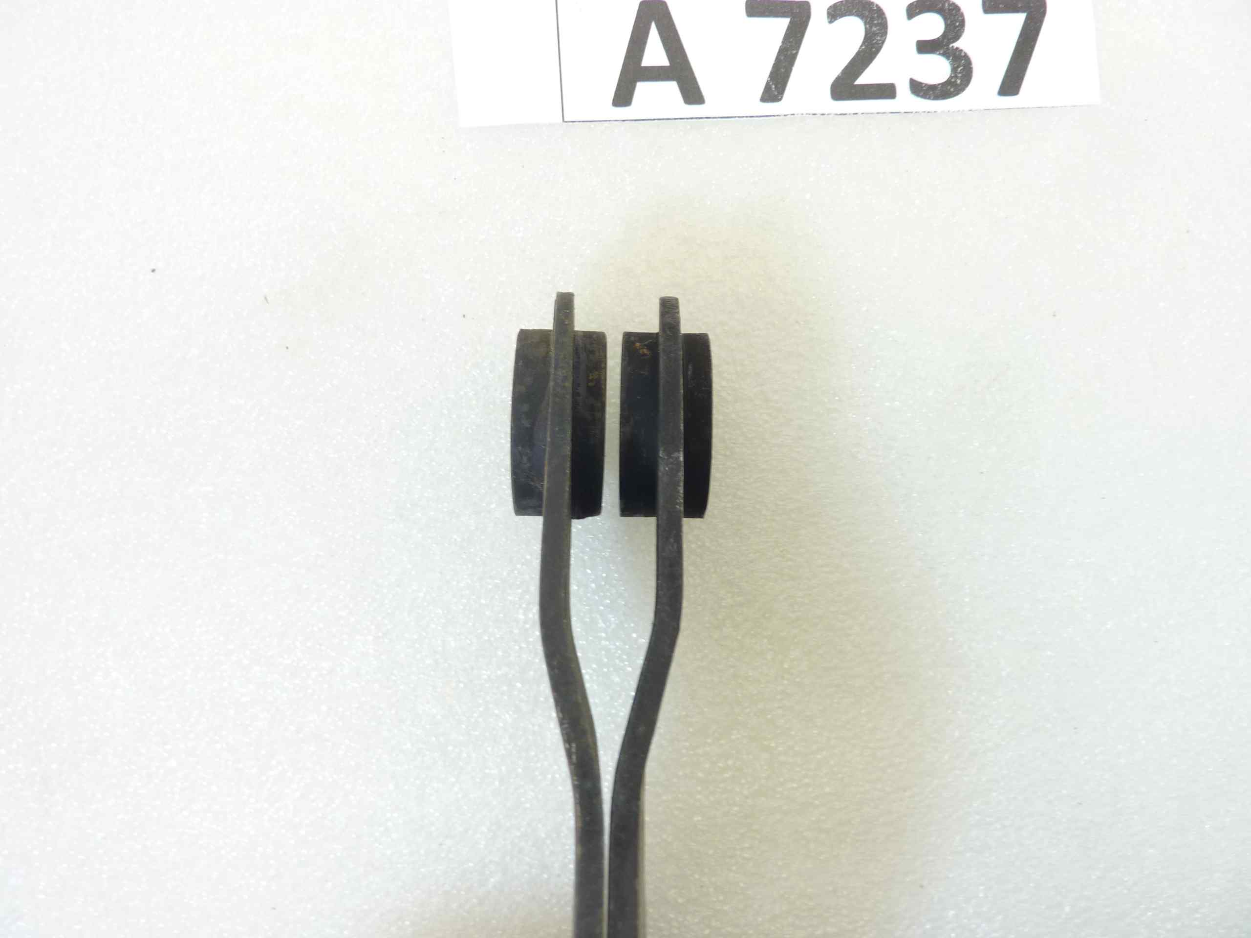 Coppia piastra oscillante Guzzi Alce Superalce GT 20 ammortizzatori posteriori grezze Dx T9135 Sx T9134 - immagine 2