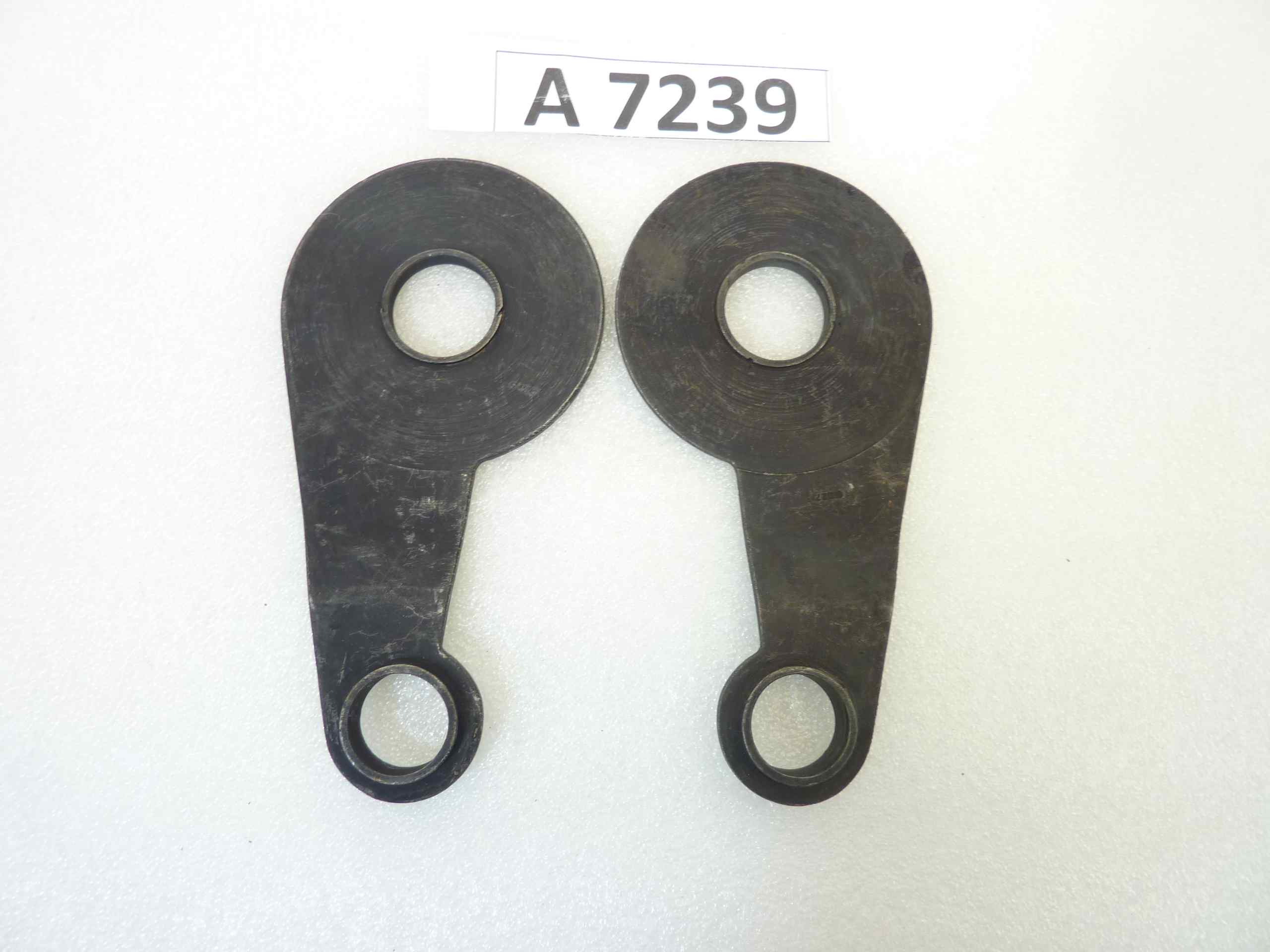 Piastra oscillante sinistra Guzzi Alce Superalce GT 20 ammortizzatori posteriori grezza cod T9134