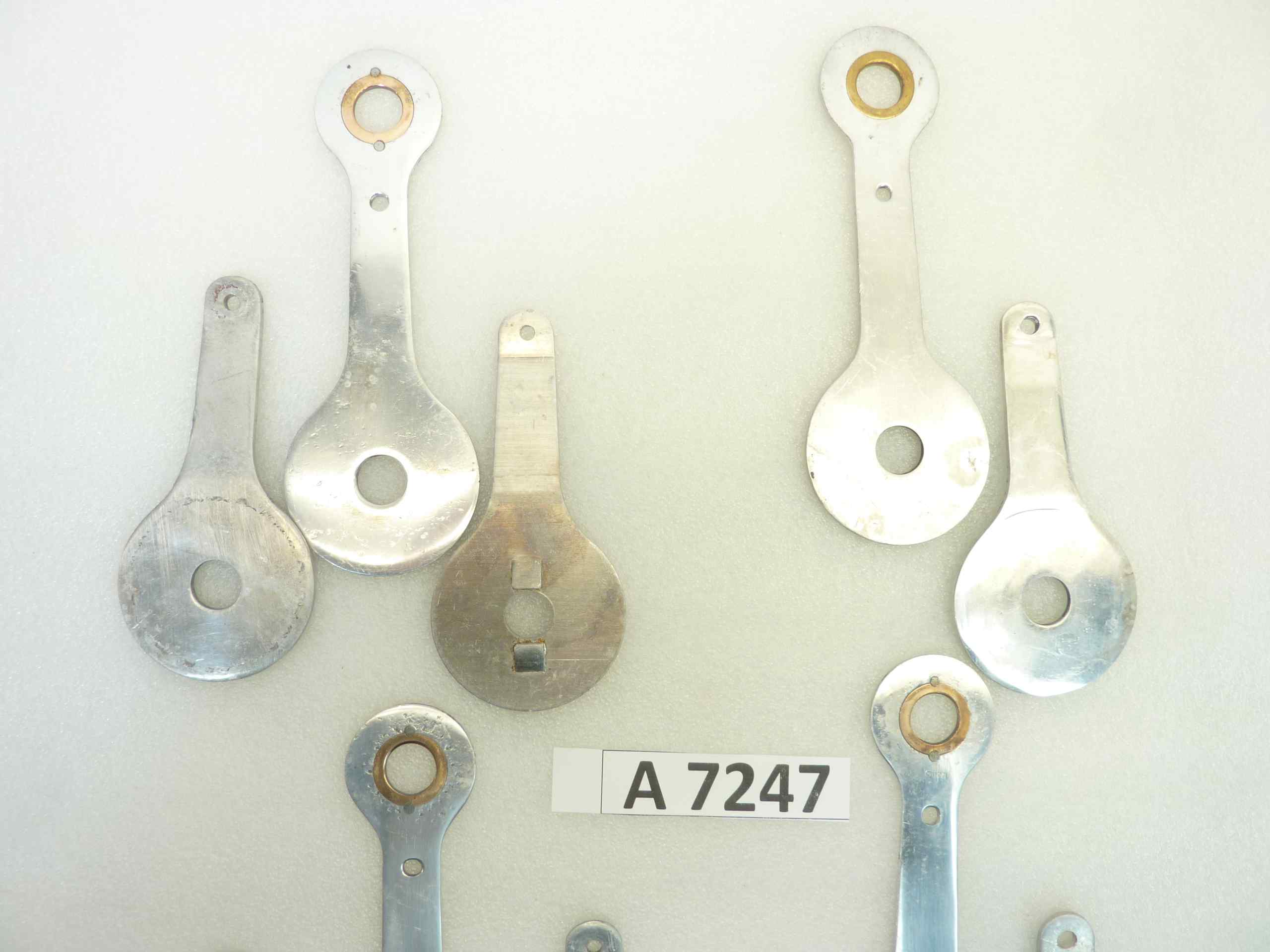 Compassi Guzzi Airone 250 Falcone 500 ammortizzatore posteriore cod 16506 16507 interasse fori 130 mm coppia da assemblare - immagine 2